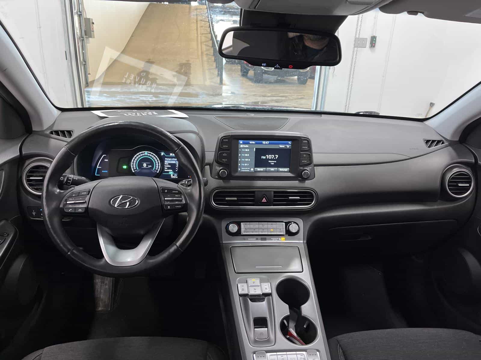 2021 Hyundai Kona EV Preferred - Image 20