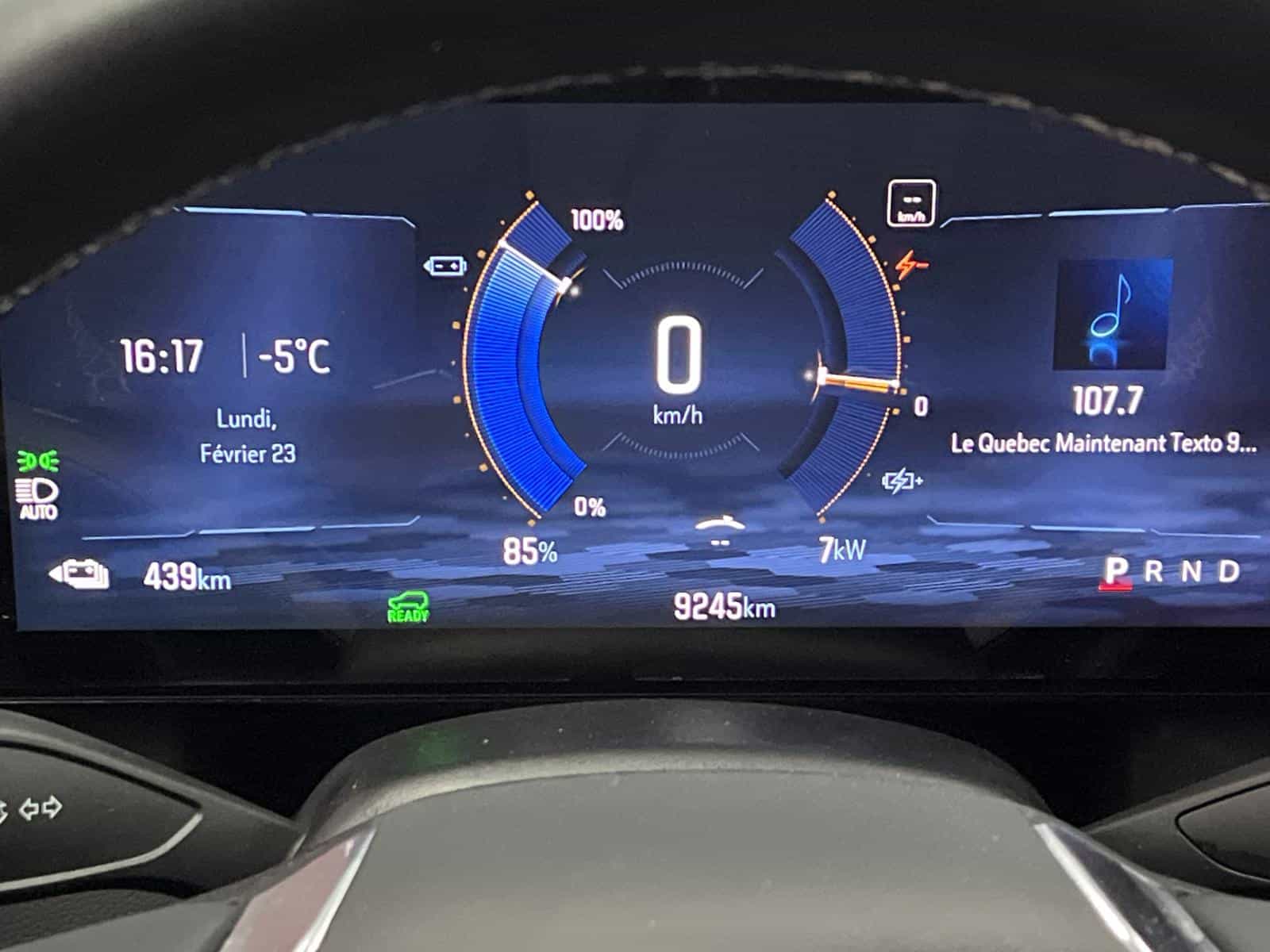 2024 Chevrolet Equinox EV 2LT - Image 10