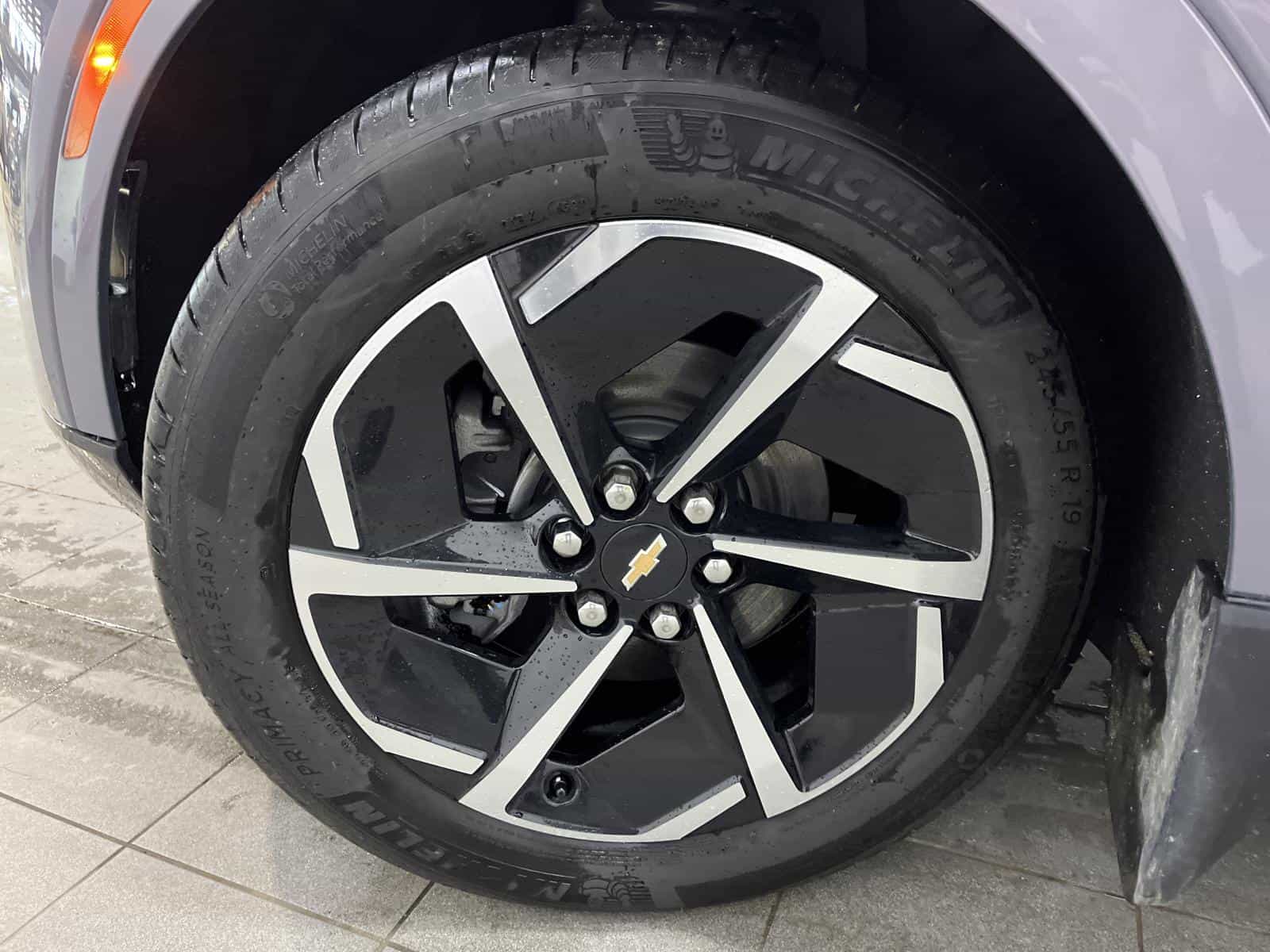 2024 Chevrolet Equinox EV 2LT - Image 20