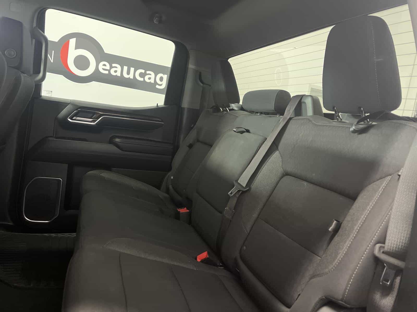 Image 10 GMC Sierra 1500 Elevation 2024