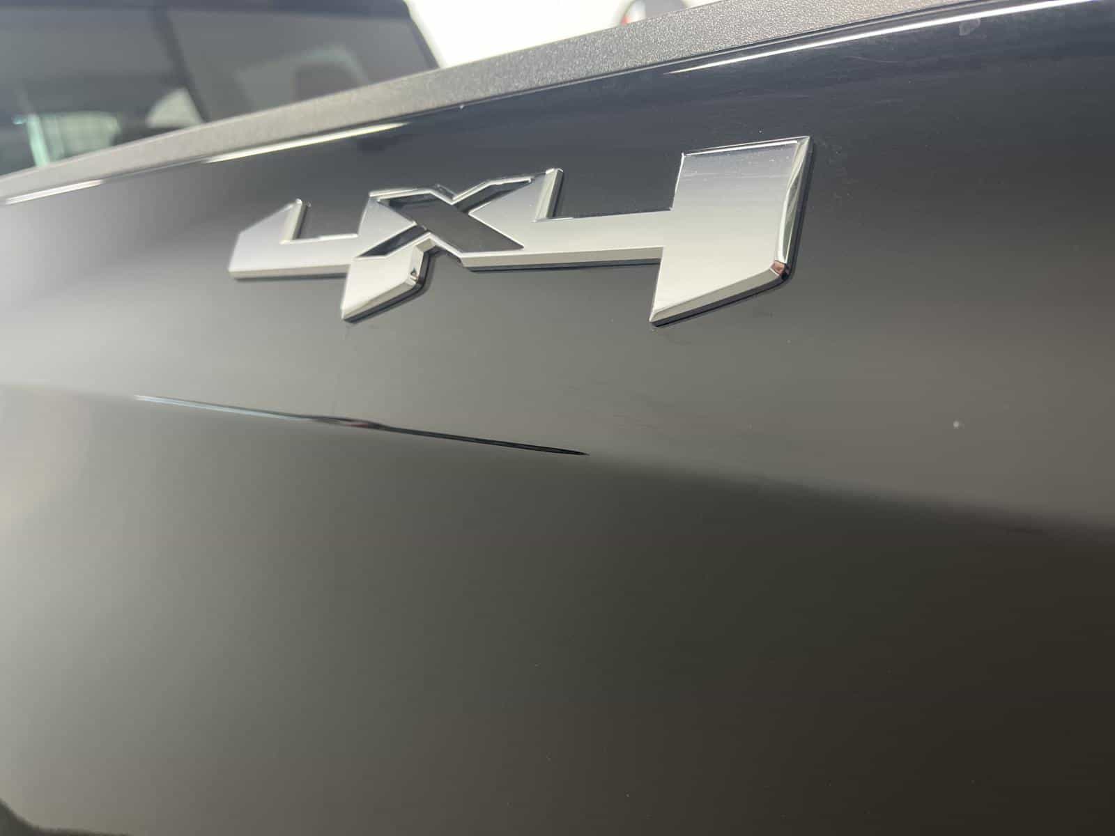 2024 GMC Sierra 1500 Elevation - Image 25