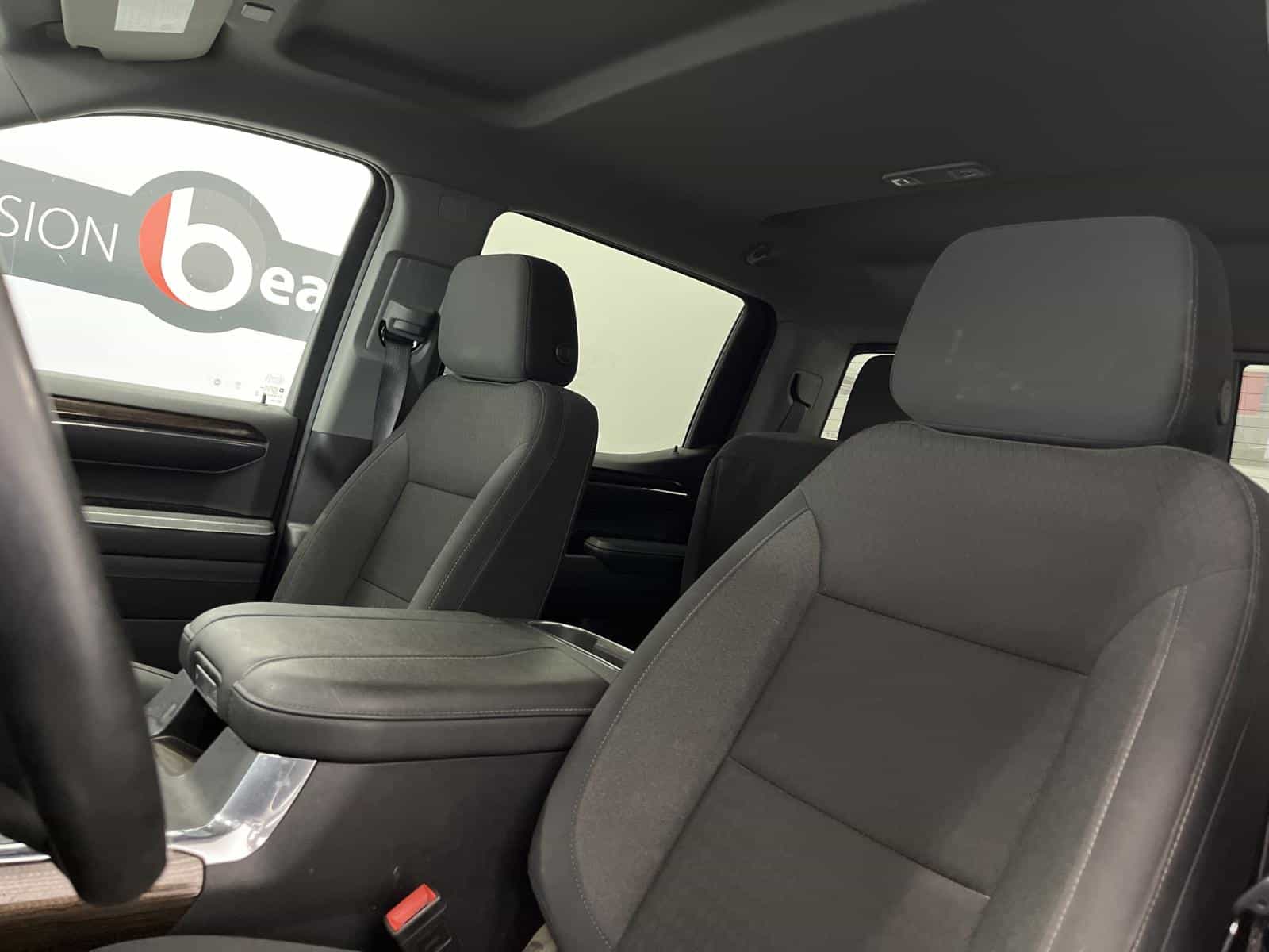 2024 Chevrolet Silverado 1500 LT Trail Boss - Image 8