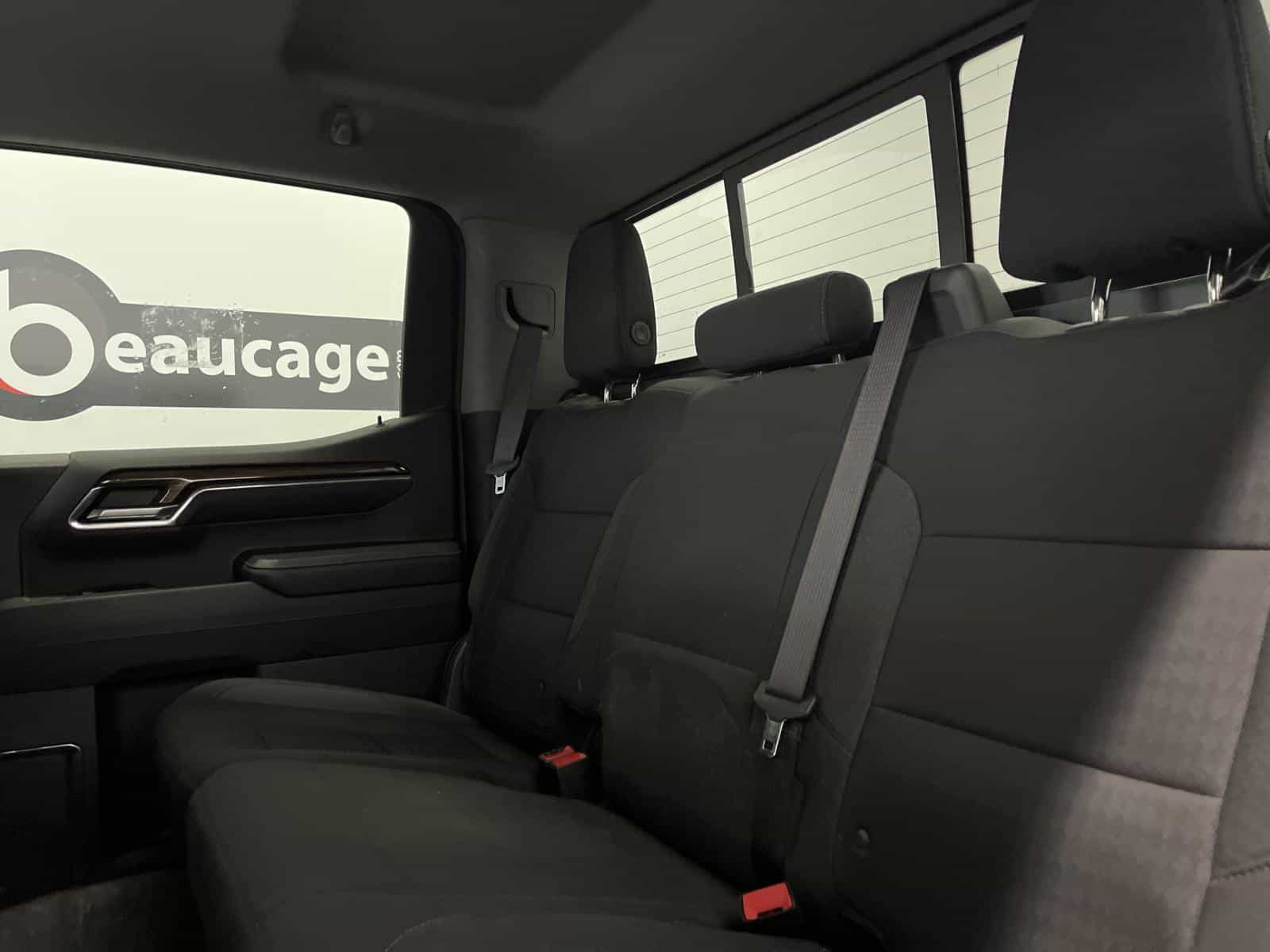 2024 Chevrolet Silverado 1500 LT Trail Boss - Image 10