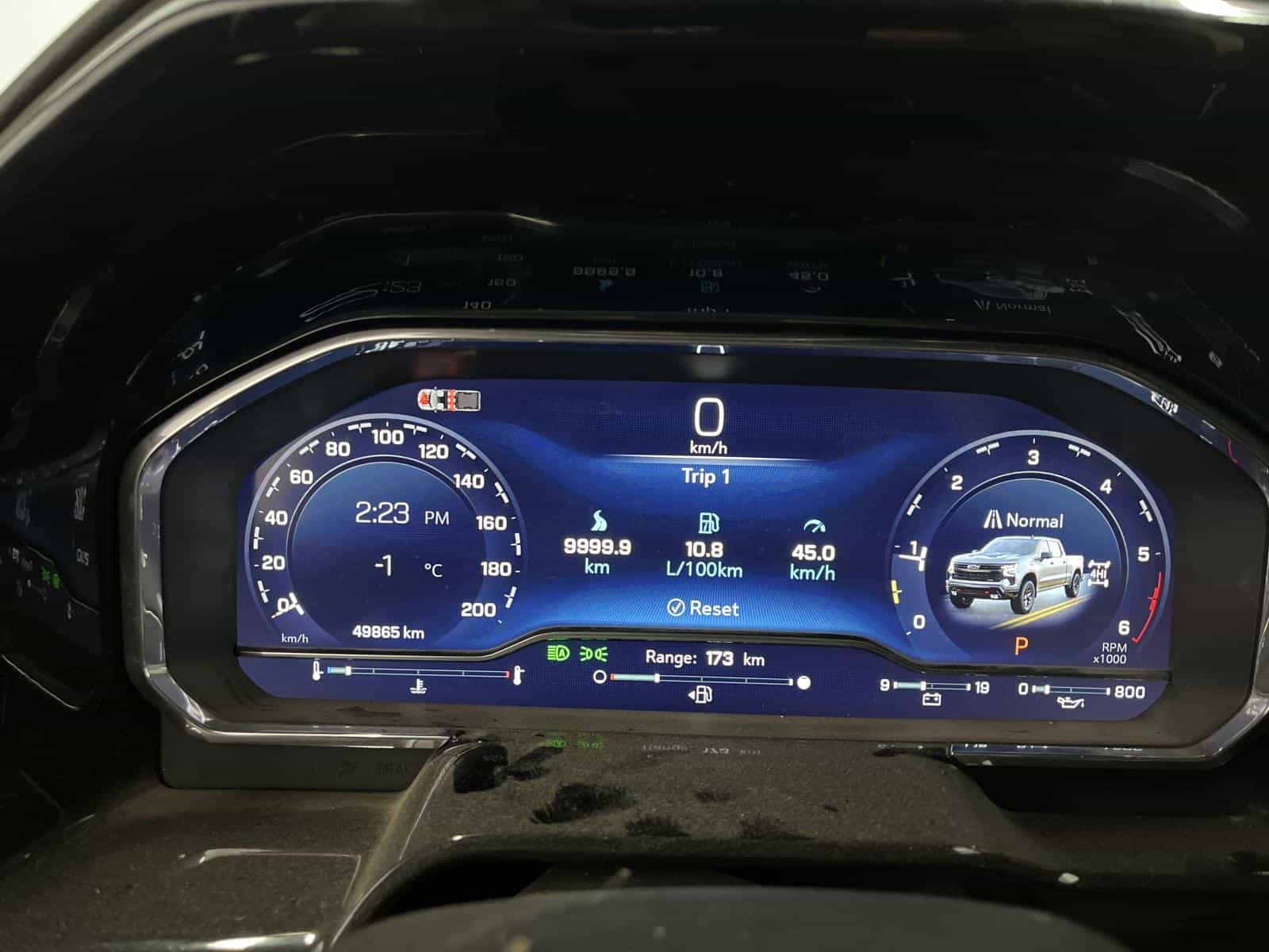 2024 Chevrolet Silverado 1500 LT Trail Boss - Image 11