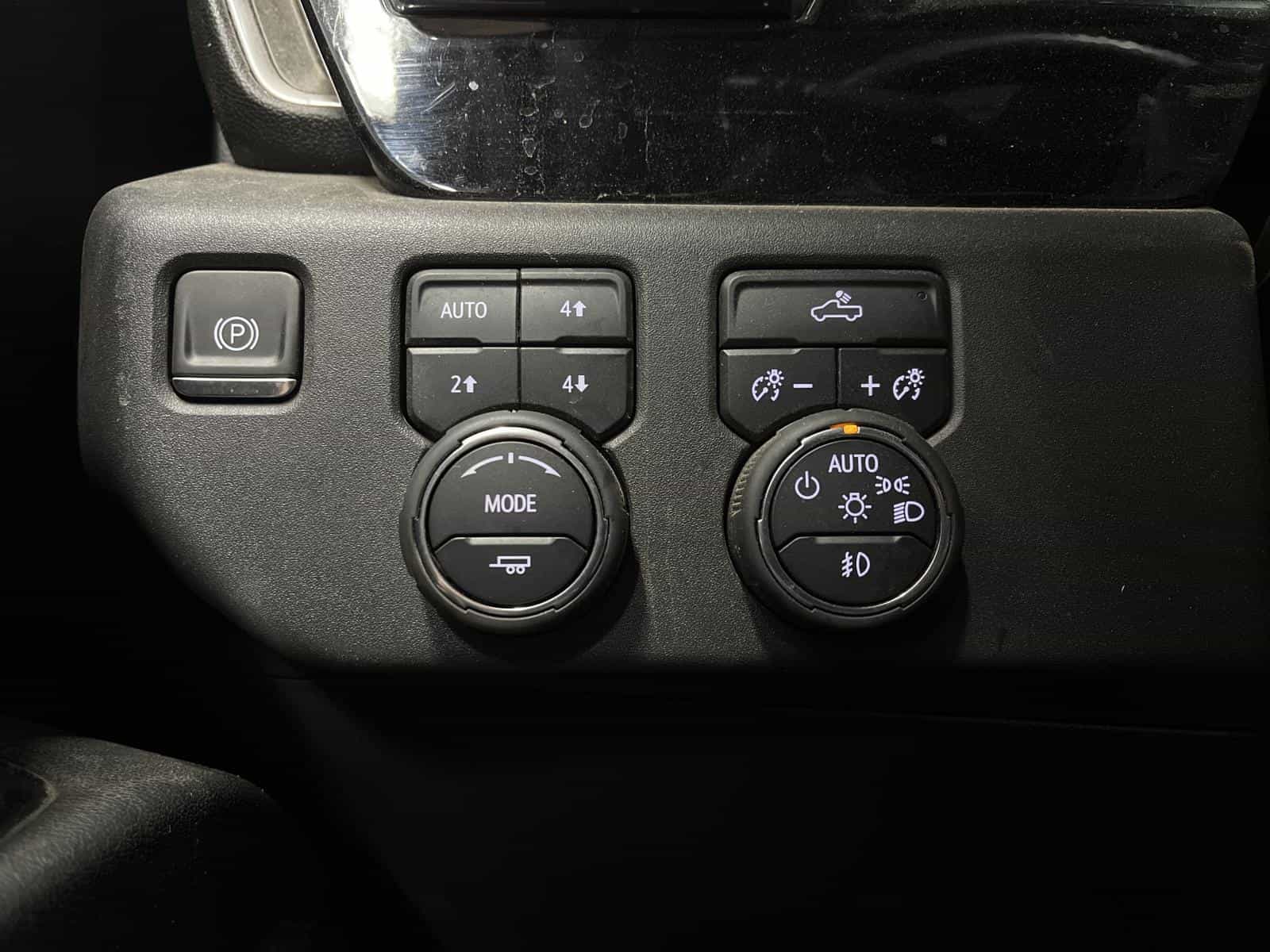 2024 Chevrolet Silverado 1500 LT Trail Boss - Image 14