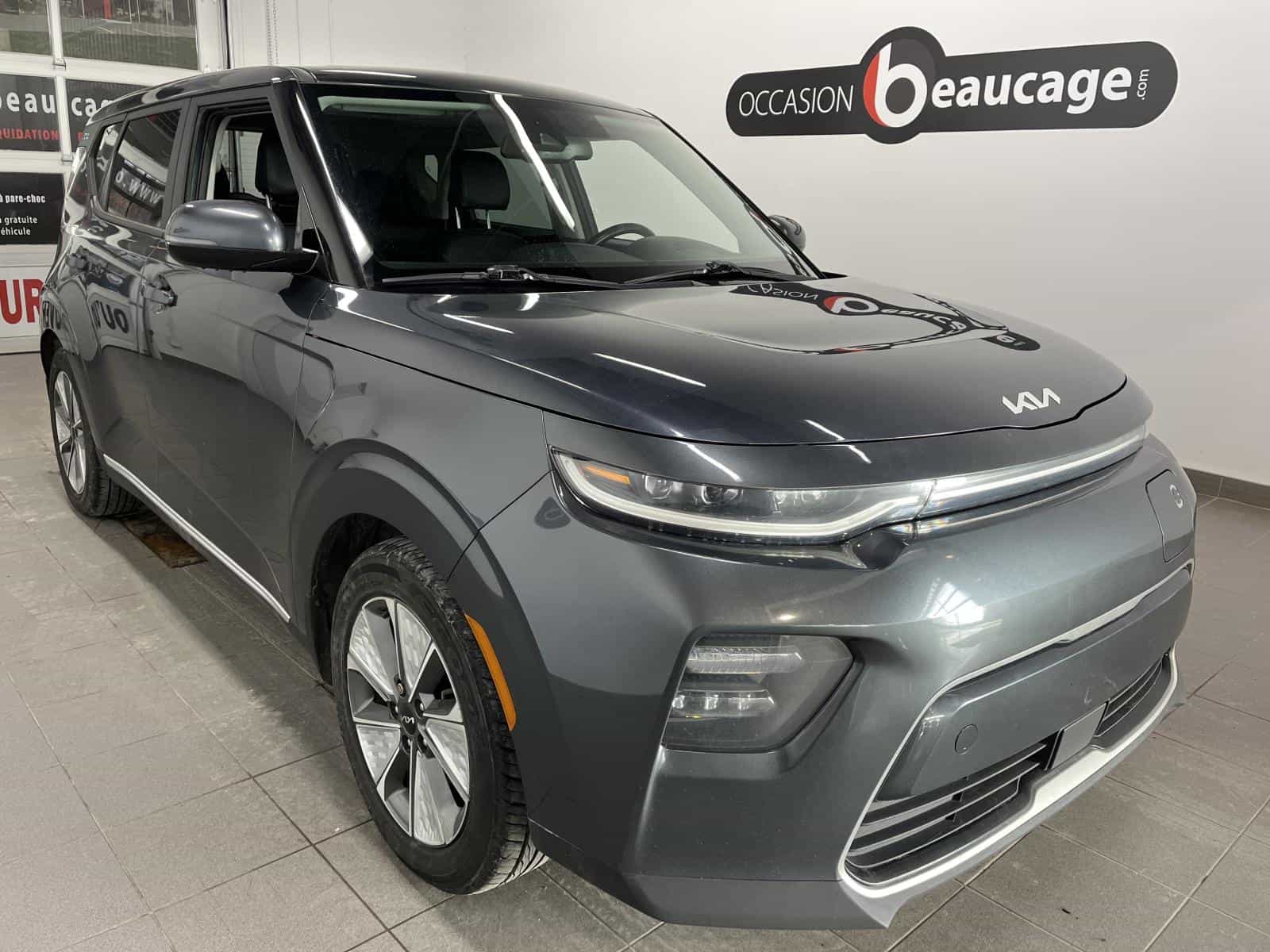 Image 6 Kia Soul EV Limited 2022