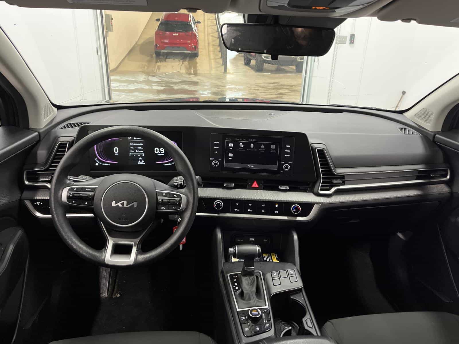 2023 Kia Sportage LX - Image 19