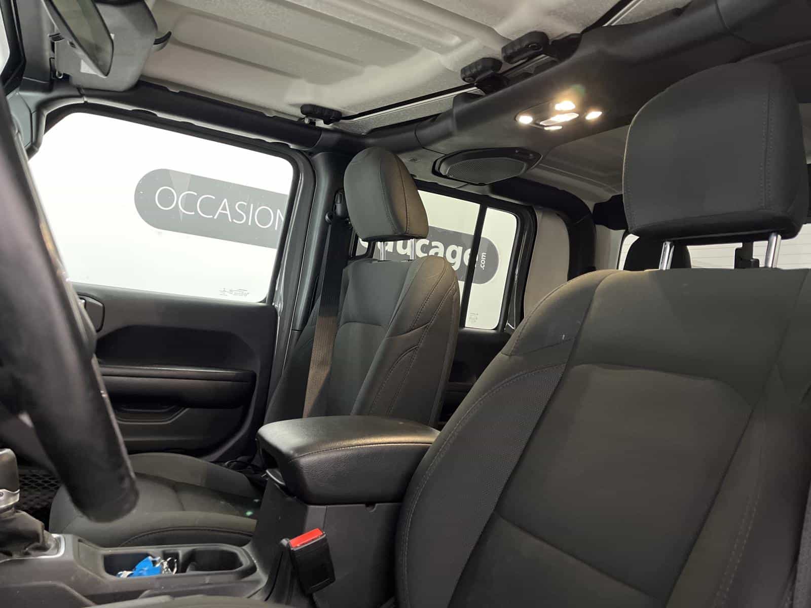 2021 Jeep Gladiator Sport S - Image 8