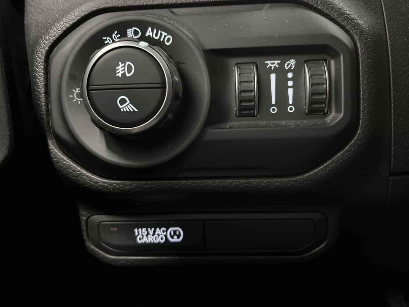 Image 14 Jeep Gladiator Sport S 2021