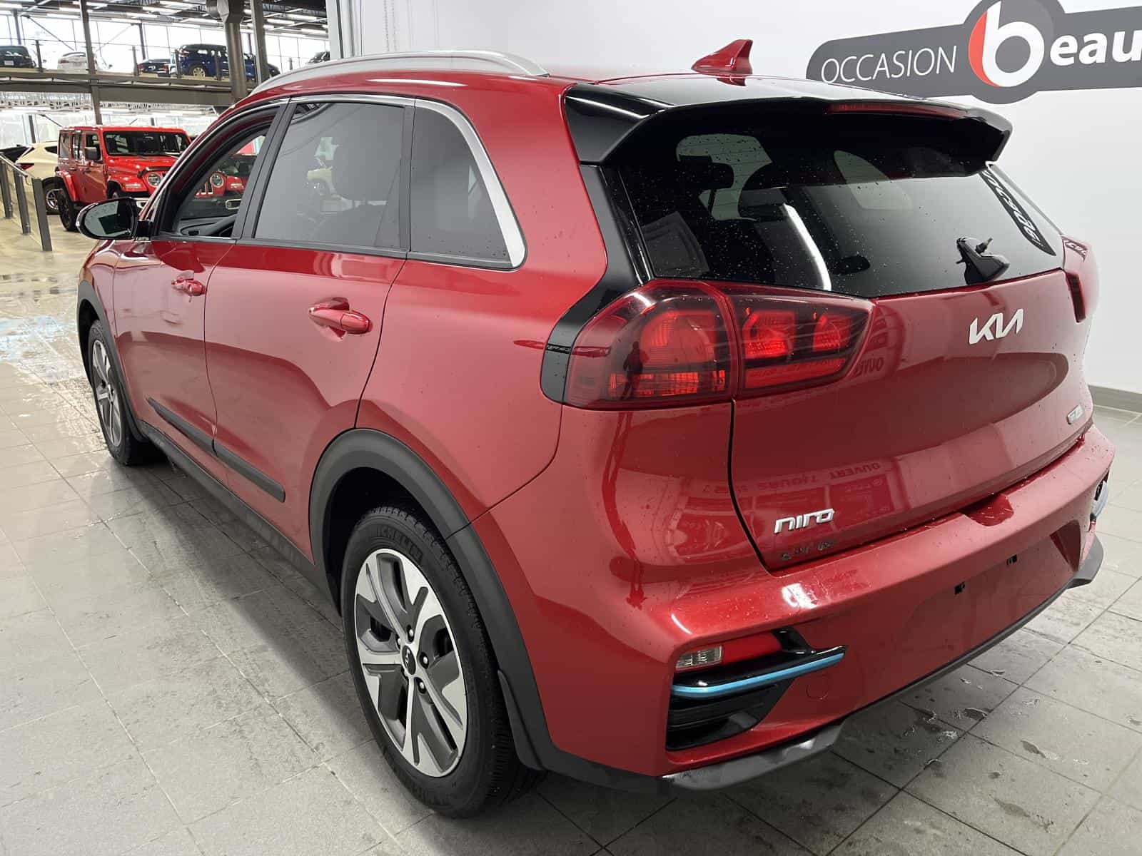 2022 Kia Niro EV EX - Image 3