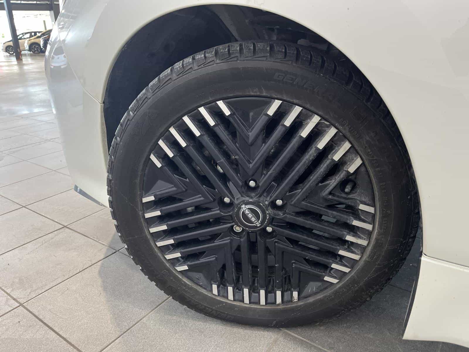 Image 22 Nissan Leaf SV Plus 2023