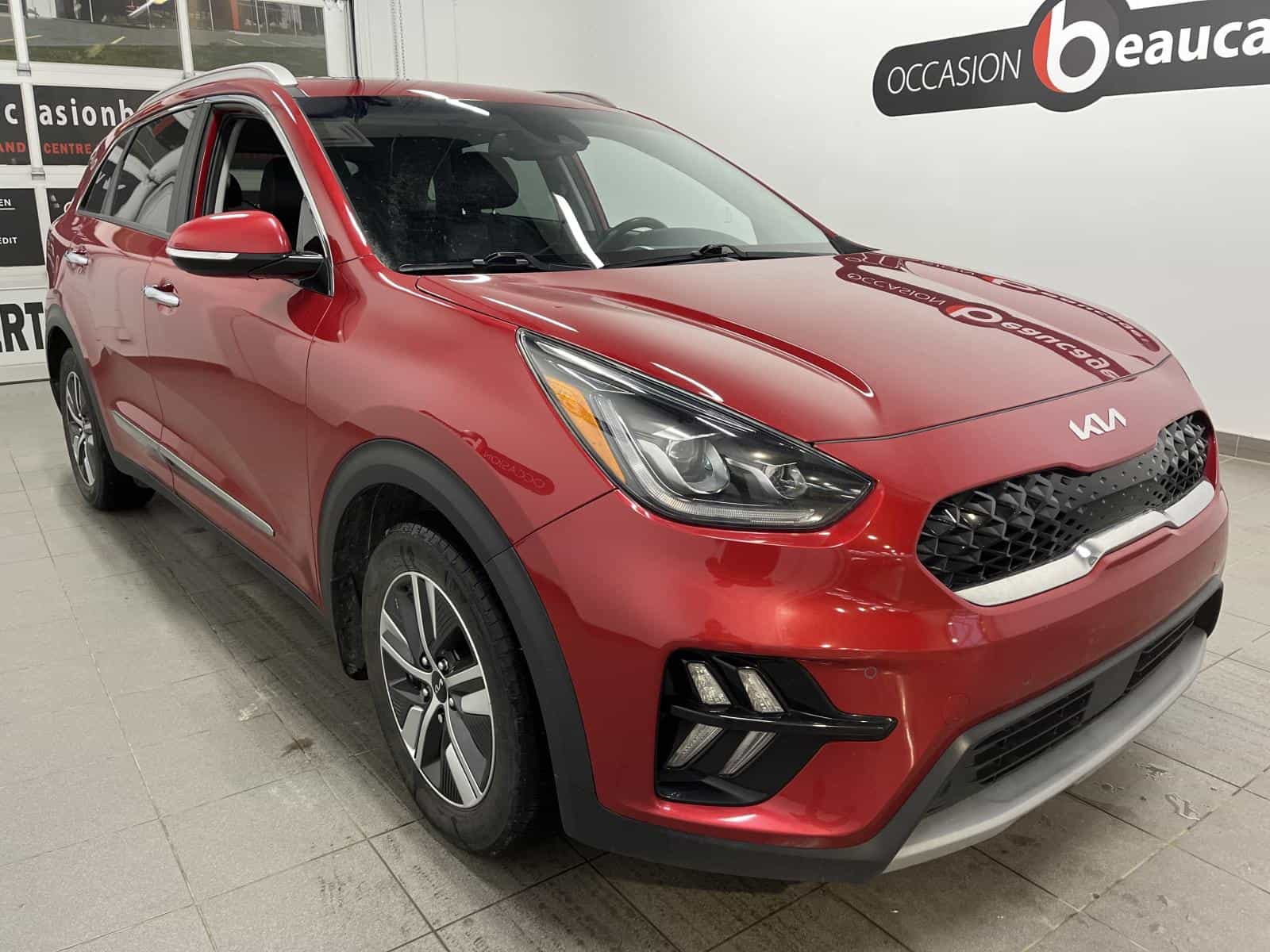 2022 Kia Niro SX Touring Plug-In - Image 6