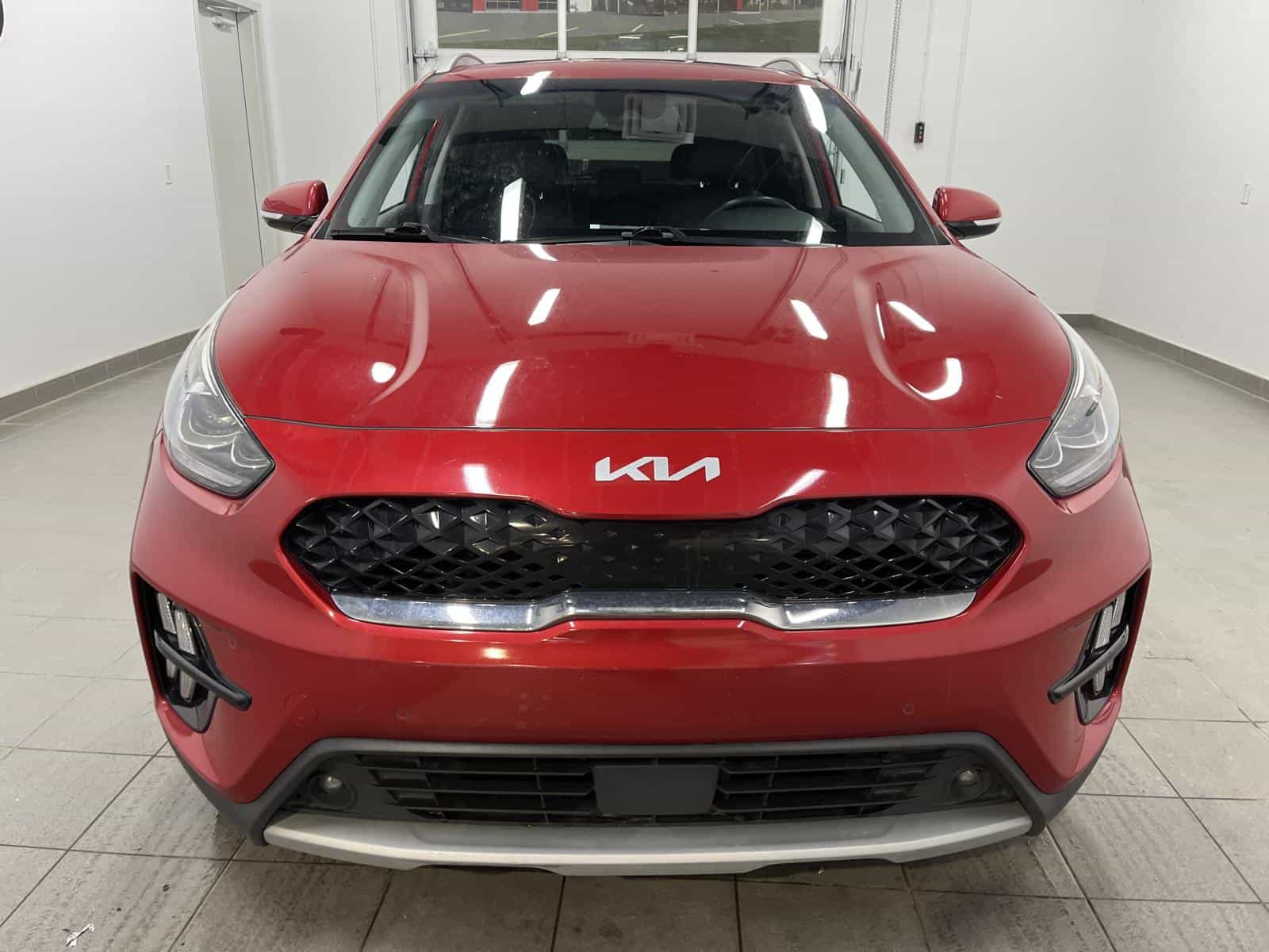 2022 Kia Niro SX Touring Plug-In - Image 7