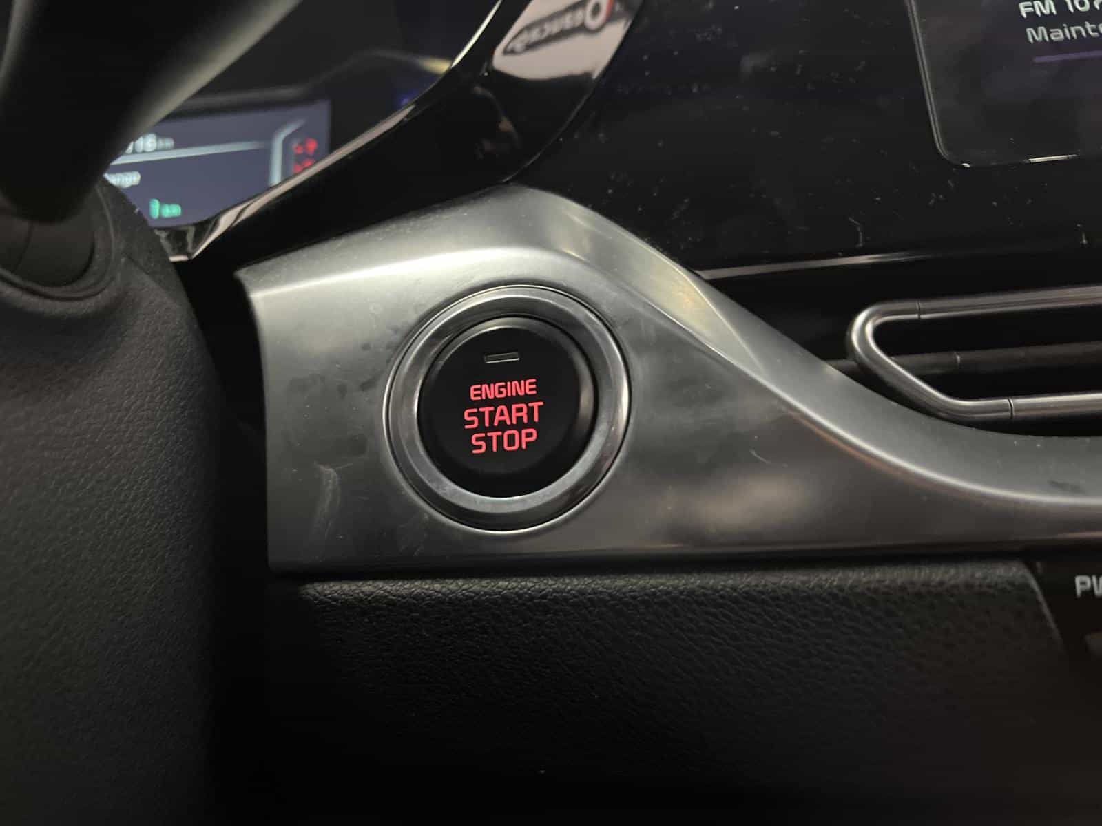 2022 Kia Niro SX Touring Plug-In - Image 12