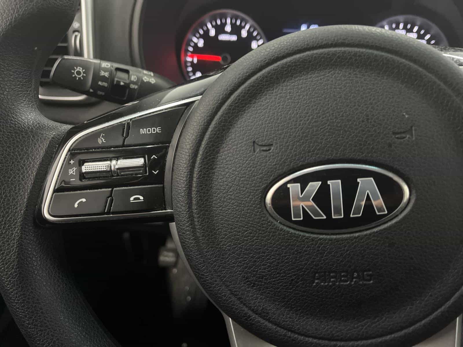 2022 Kia Sportage LX - Image 12