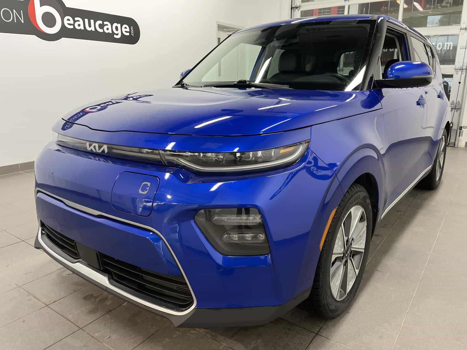 Image 1 Kia Soul EV Limited 2023