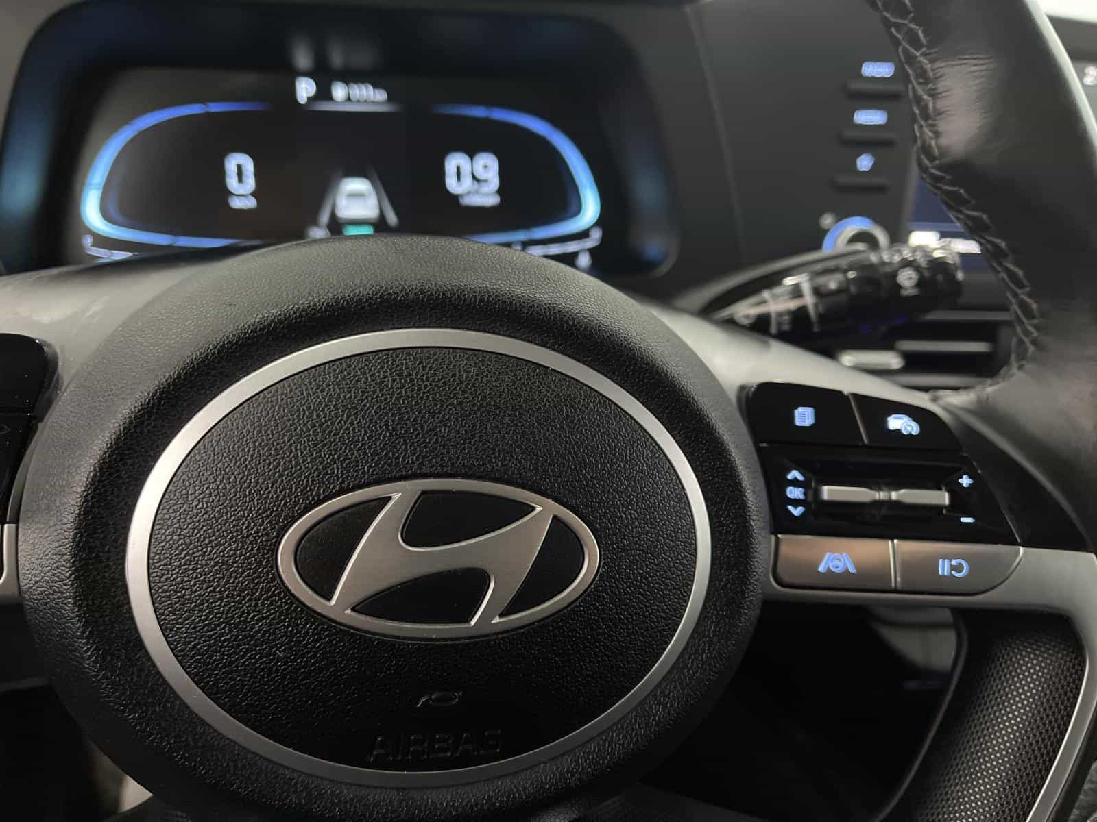 2024 Hyundai Elantra Preferred - Image 16