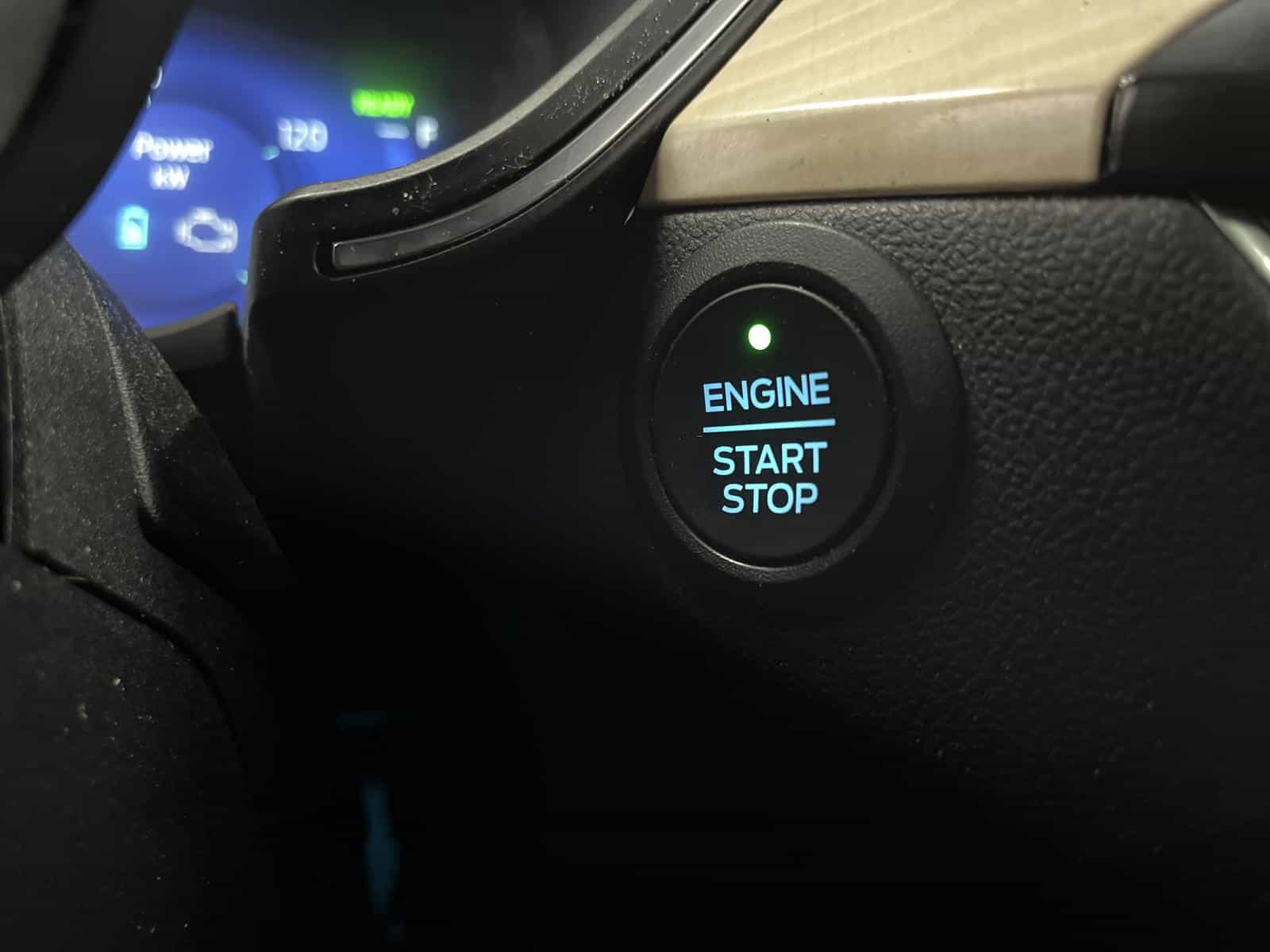 2021 Ford Escape Titanium PHEV - Image 12