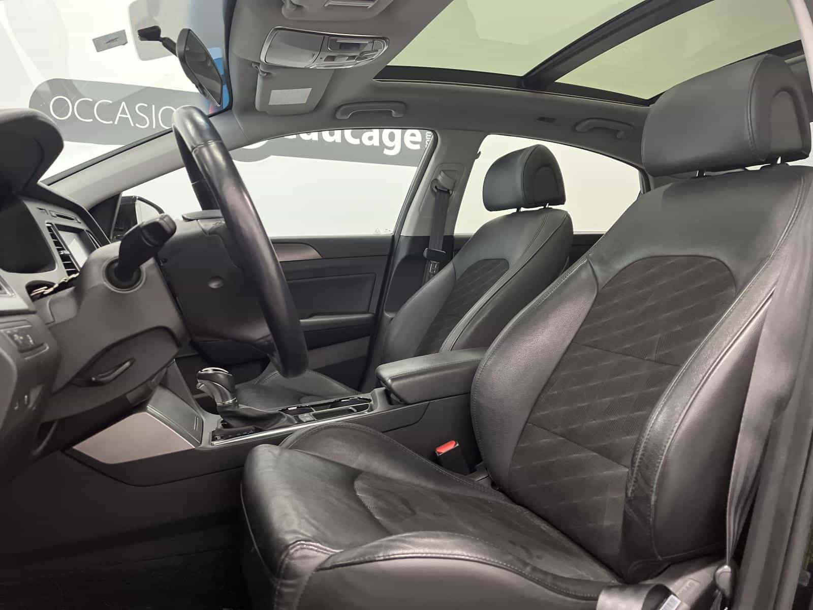 2016 Hyundai Sonata Sport-Tech - Image 8