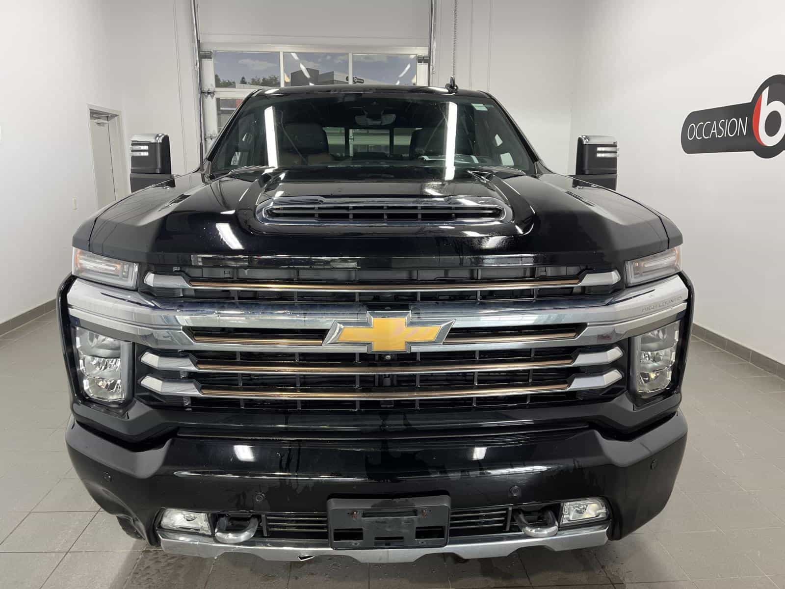 2023 Chevrolet Silverado 2500 High Country - Image 7