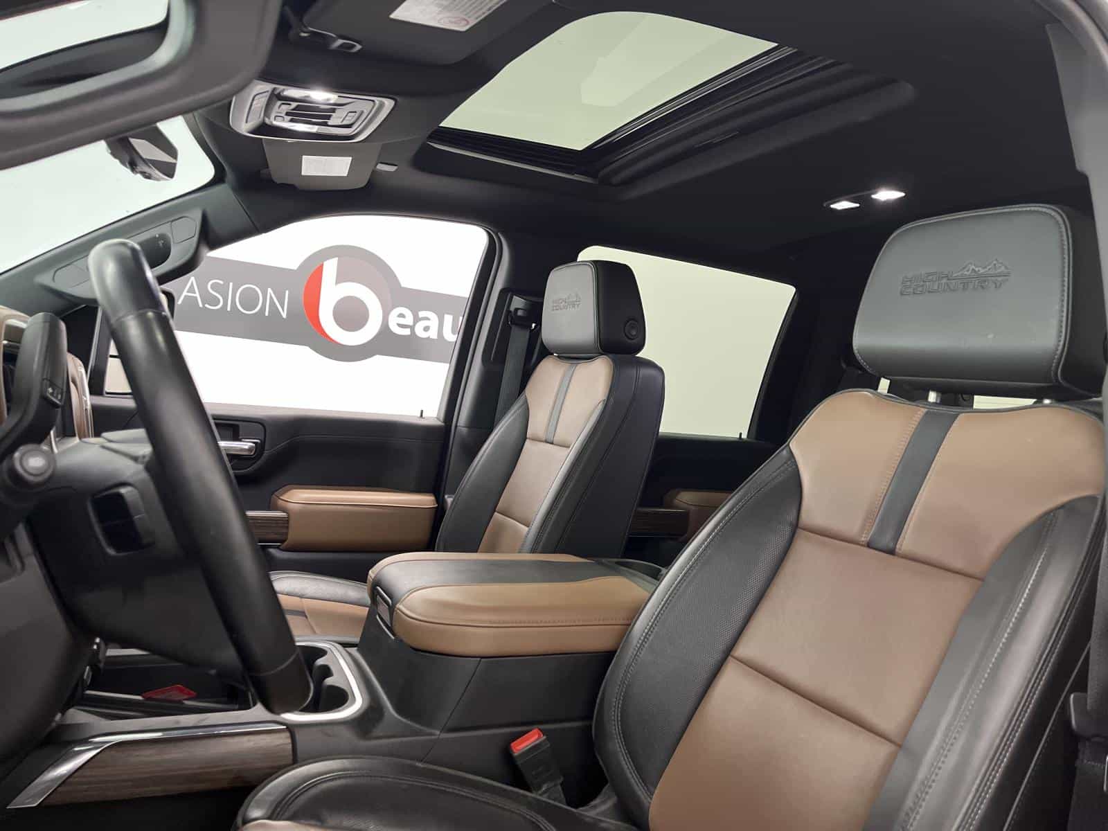 2023 Chevrolet Silverado 2500 High Country - Image 8