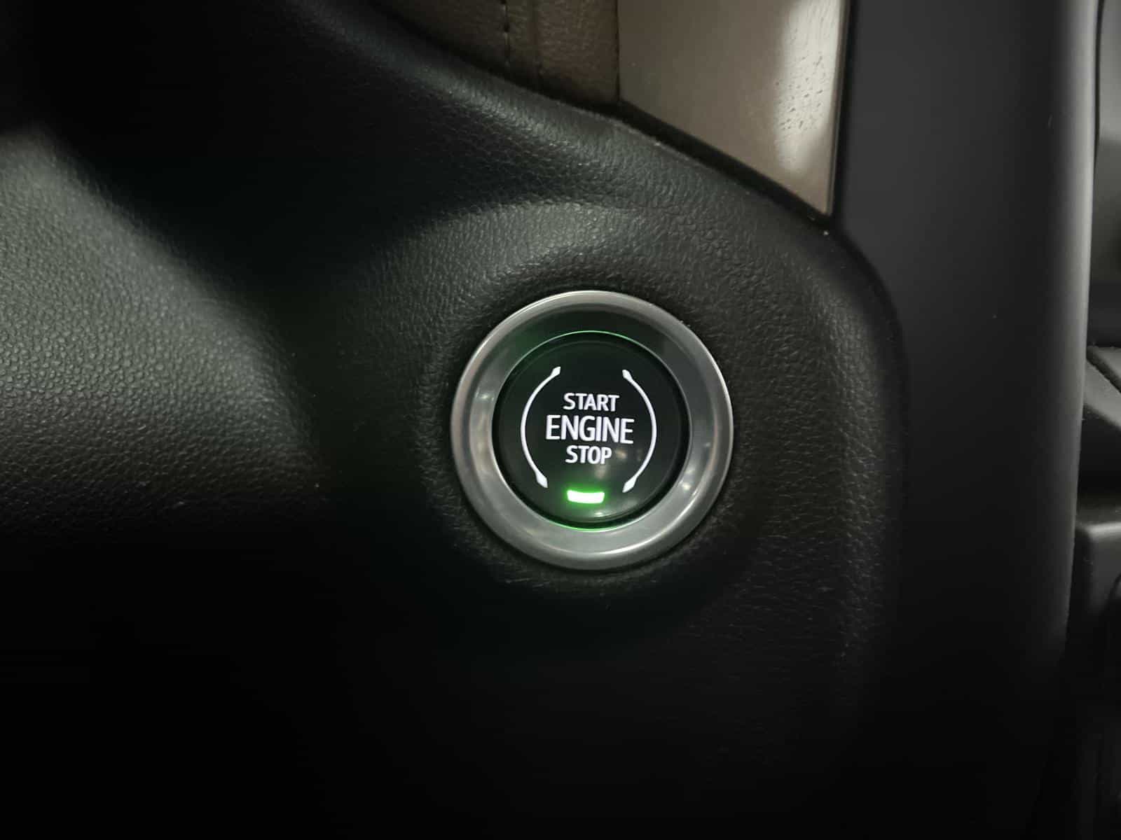 2023 Chevrolet Silverado 2500 High Country - Image 13