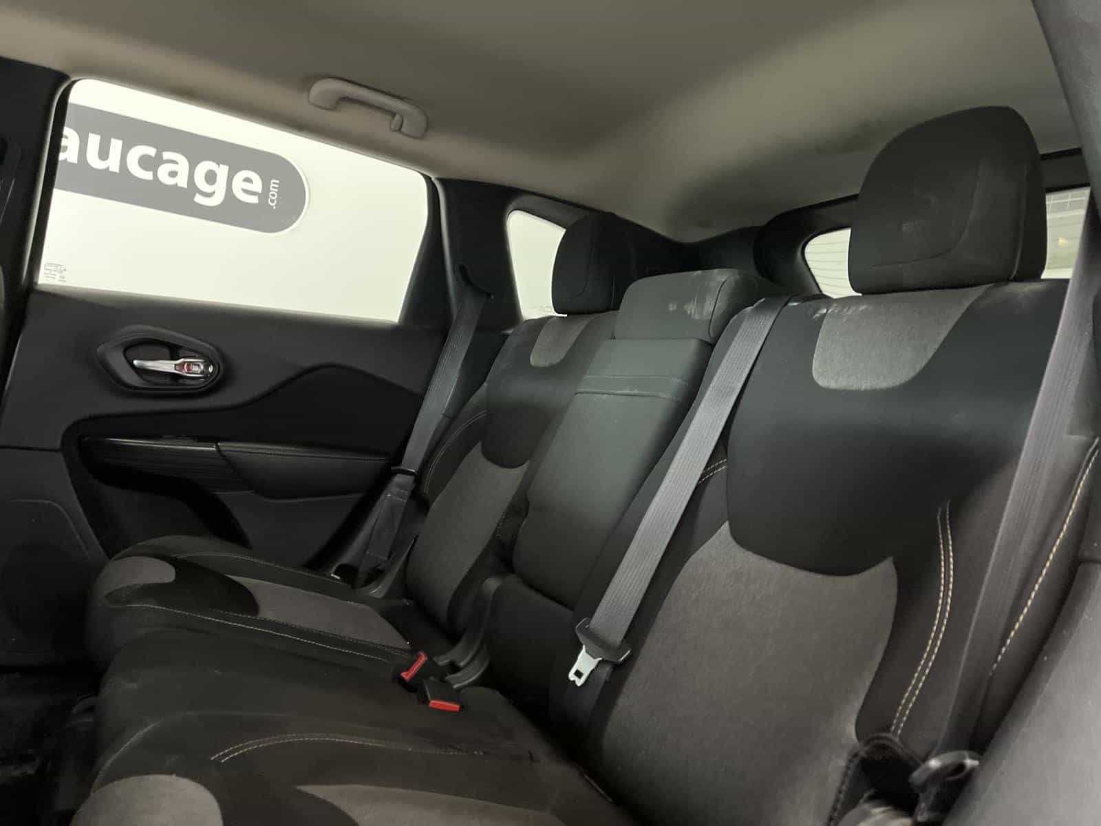 Image 10 Jeep Cherokee Sport 2017