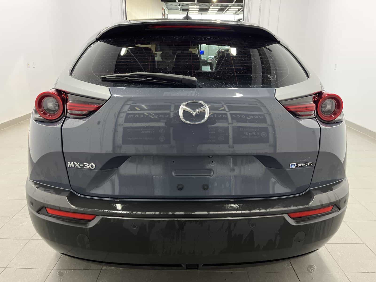 2022 Mazda MX-30 GT - Image 4