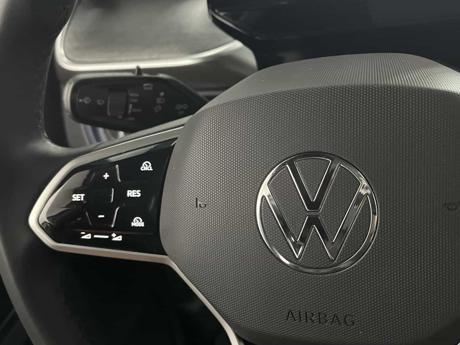 2025 Volkswagen ID. Buzz 1st Edition - Image 17