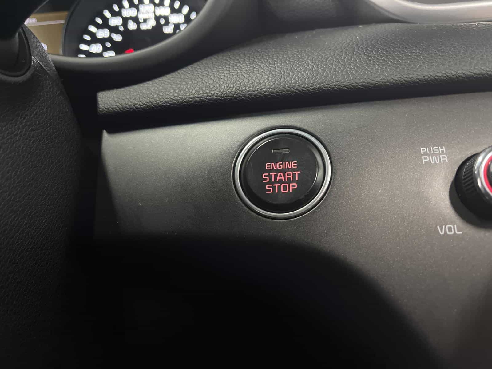 Image 13 Kia Sportage EX 2020