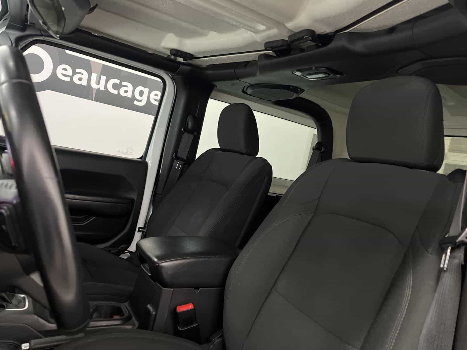 Image 8 Jeep Wrangler Sport 2020