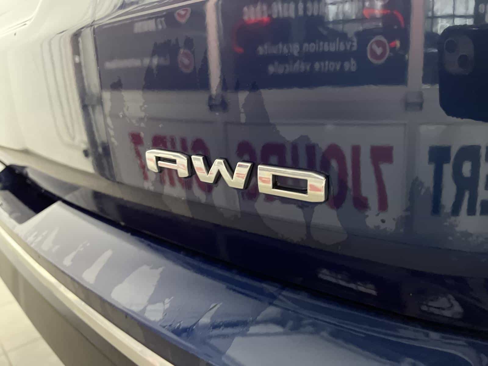 Image 25 GMC Terrain SLT 2022