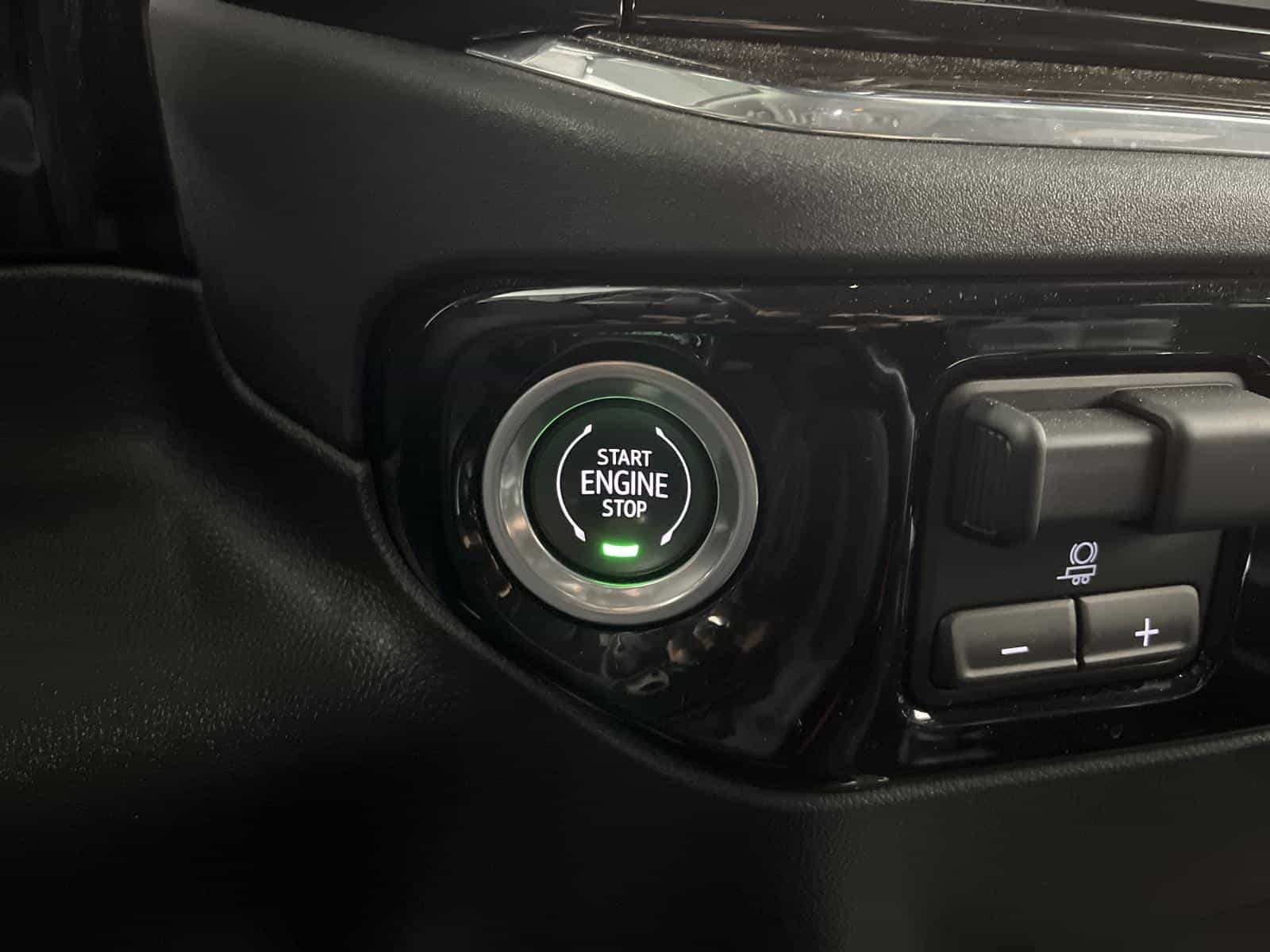 2023 Chevrolet Silverado 1500 LT - Image 13