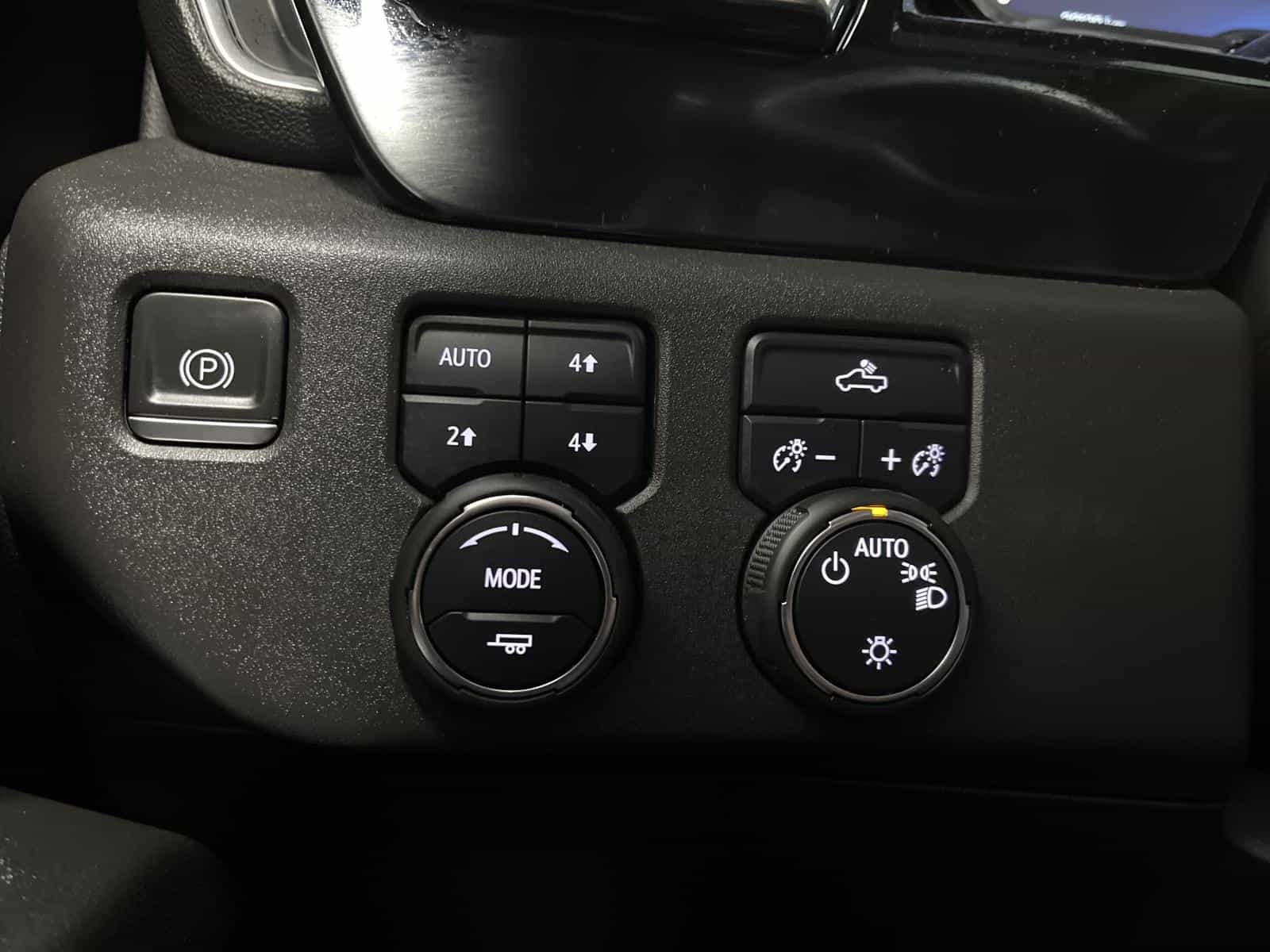 2023 Chevrolet Silverado 1500 LT - Image 14