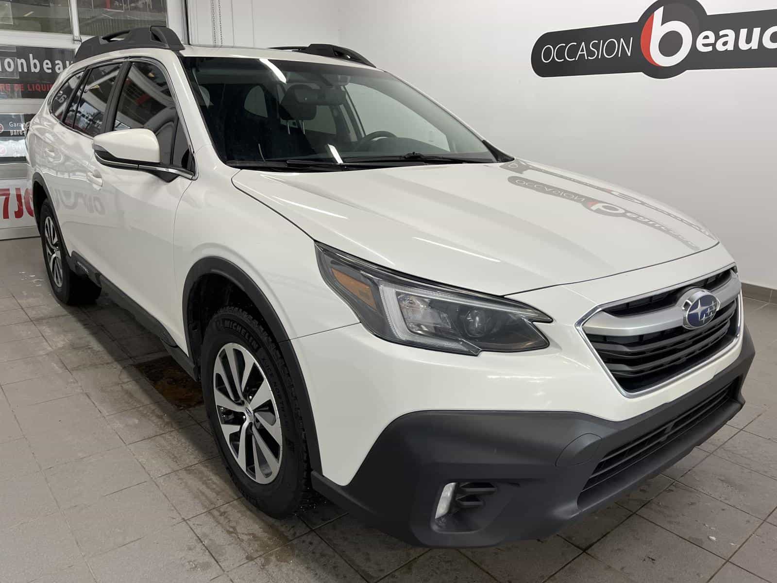 2020 Subaru Outback Touring - Image 6