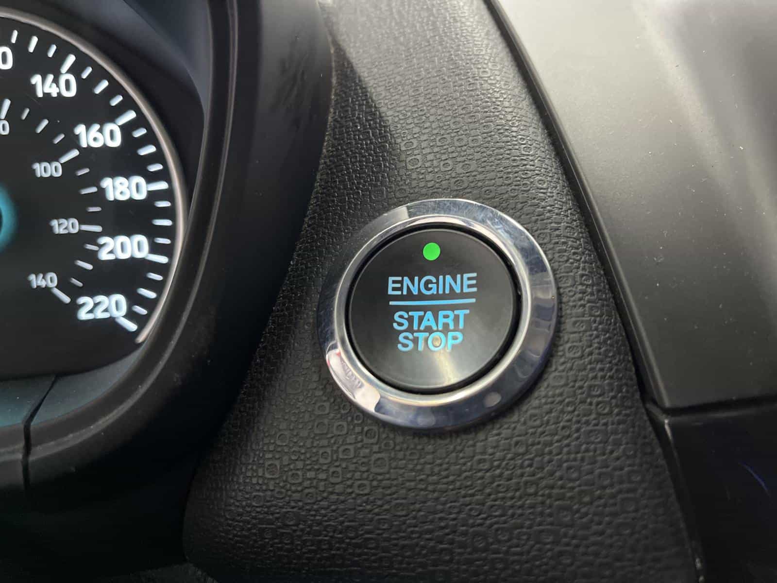 2020 Ford EcoSport Titanium - Image 13