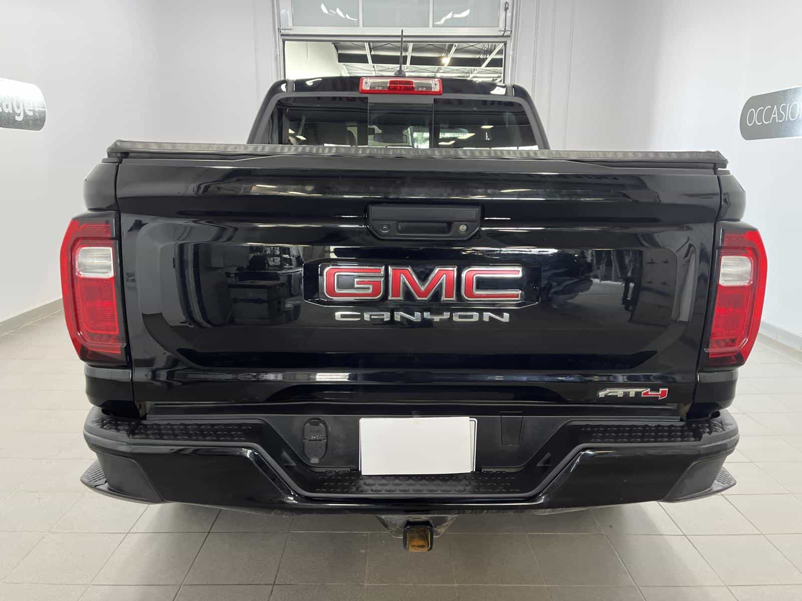 2024 GMC Canyon AT4 - Image 4