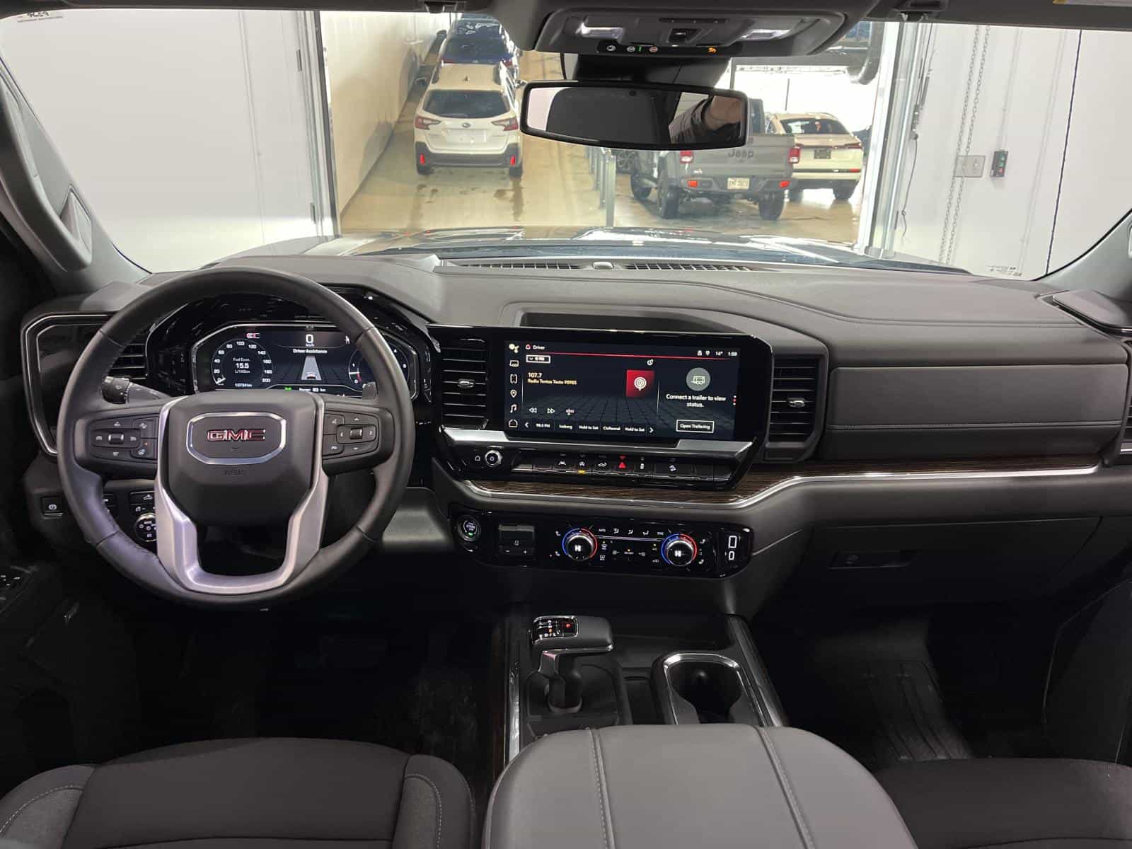 Image 20 GMC Sierra 1500 Elevation 2024