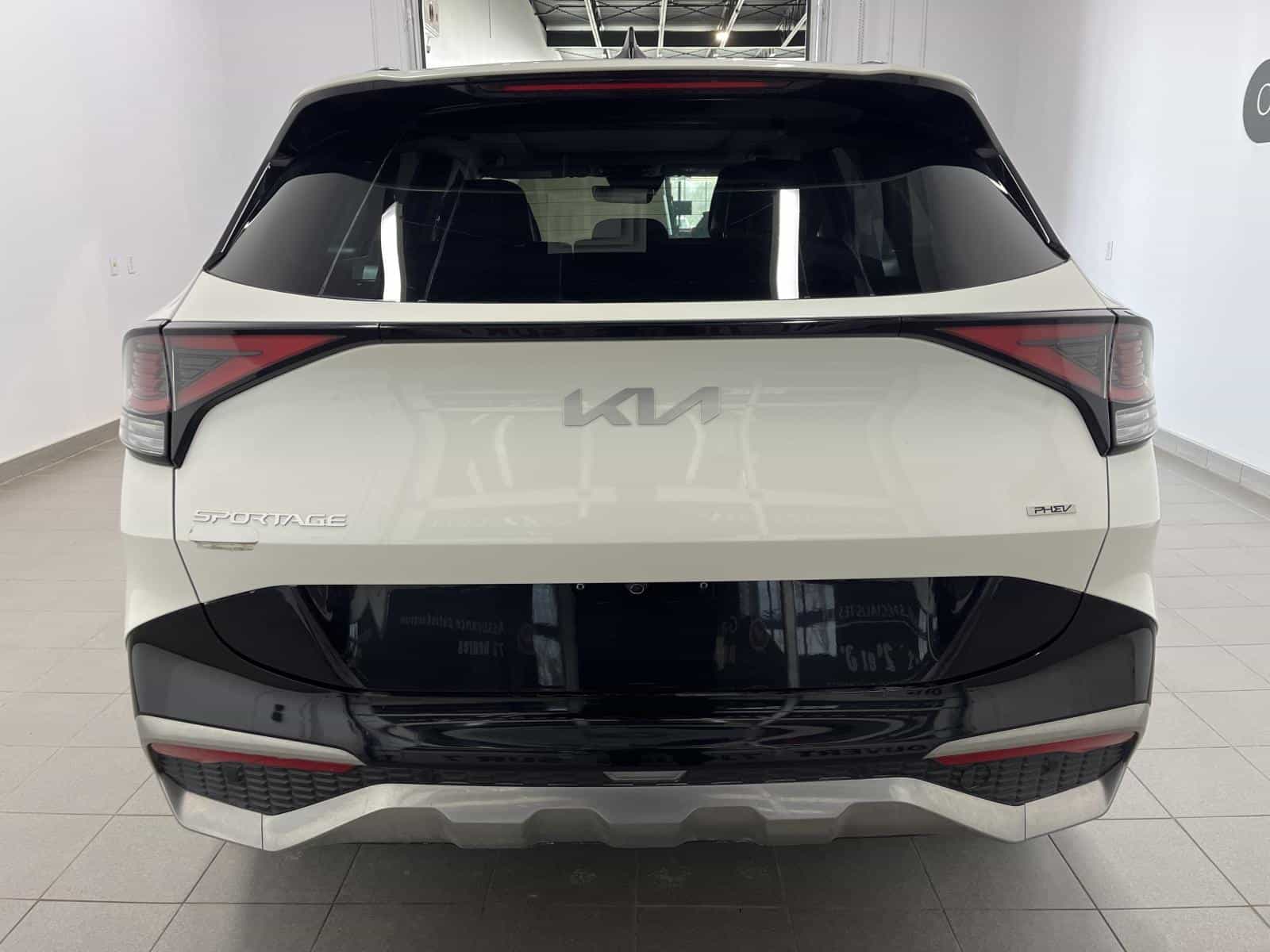 2024 Kia Sportage EX Premium PHEV - Image 4
