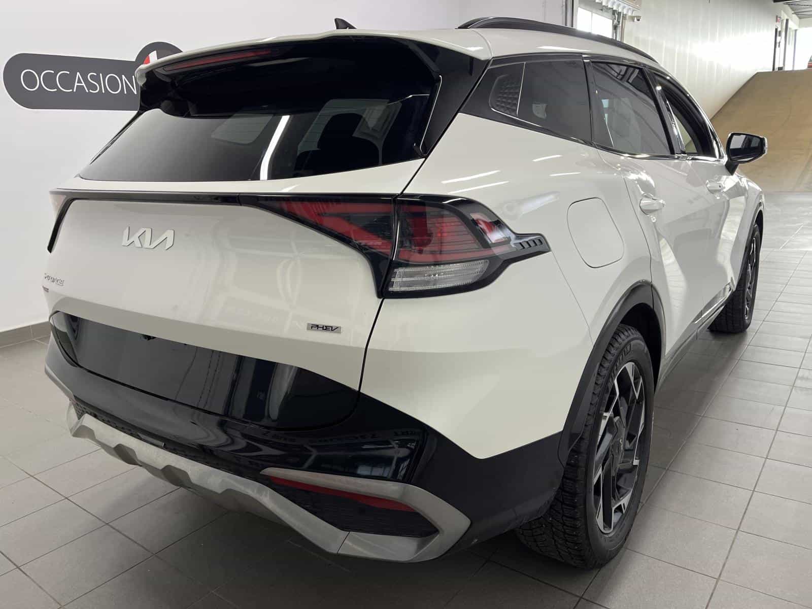 2024 Kia Sportage EX Premium PHEV - Image 5