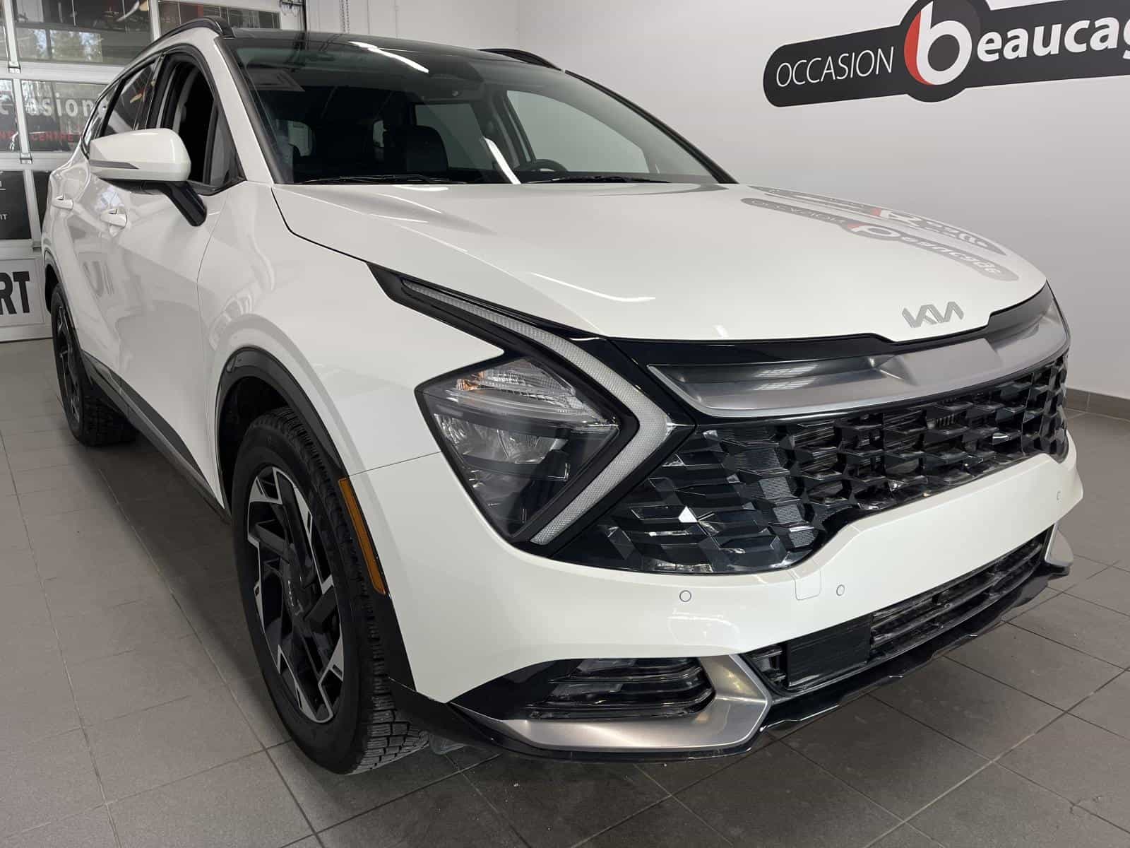 2024 Kia Sportage EX Premium PHEV - Image 6