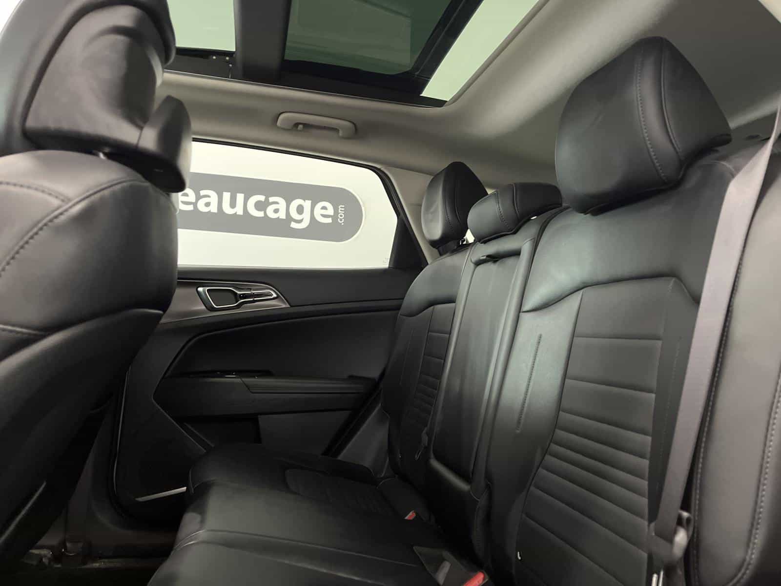 2024 Kia Sportage EX Premium PHEV - Image 9