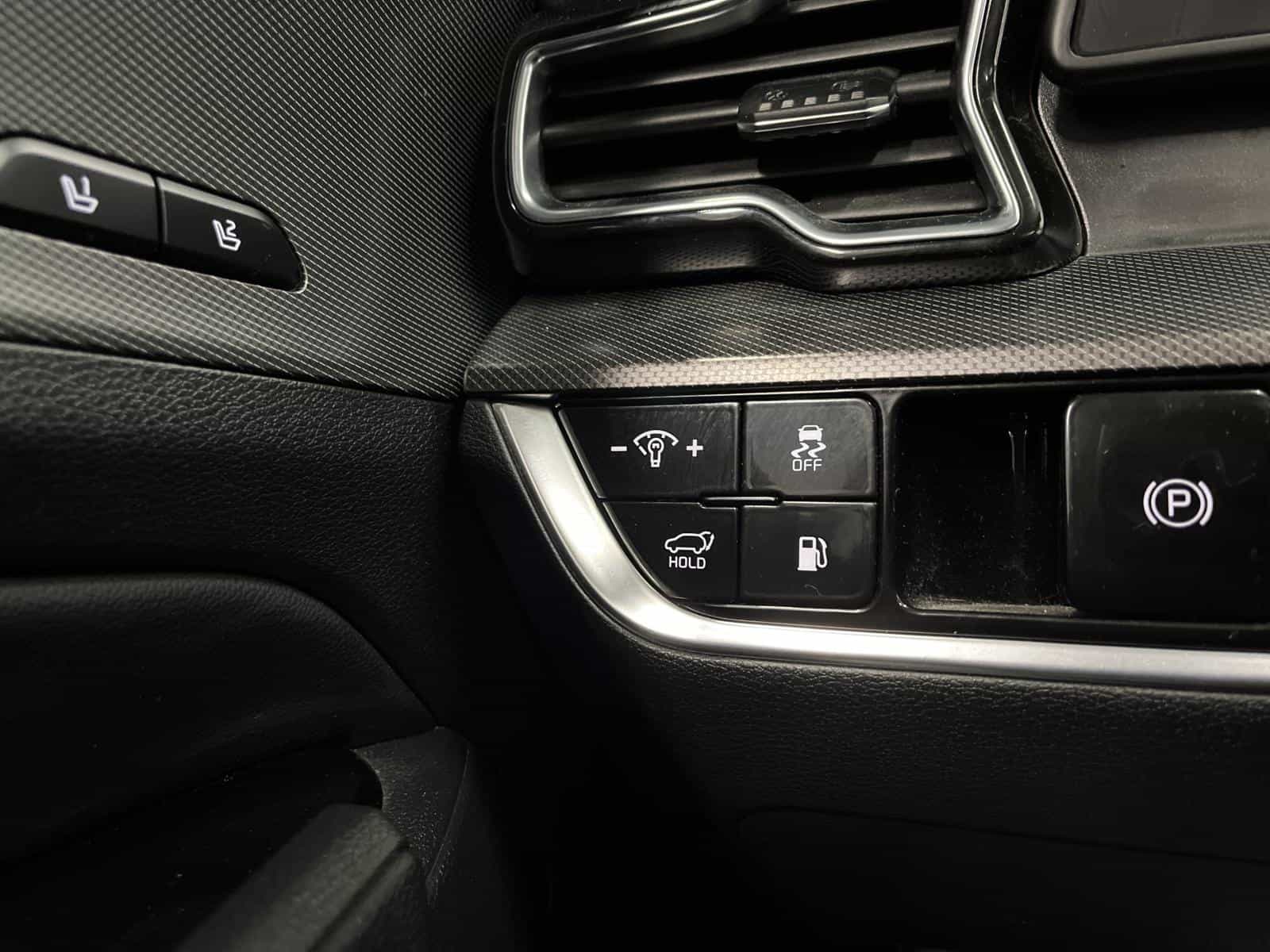 2024 Kia Sportage EX Premium PHEV - Image 13