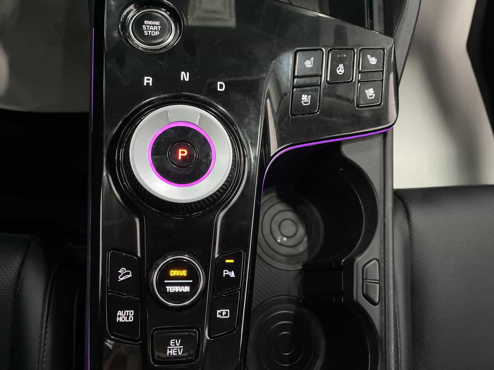 2024 Kia Sportage EX Premium PHEV - Image 17