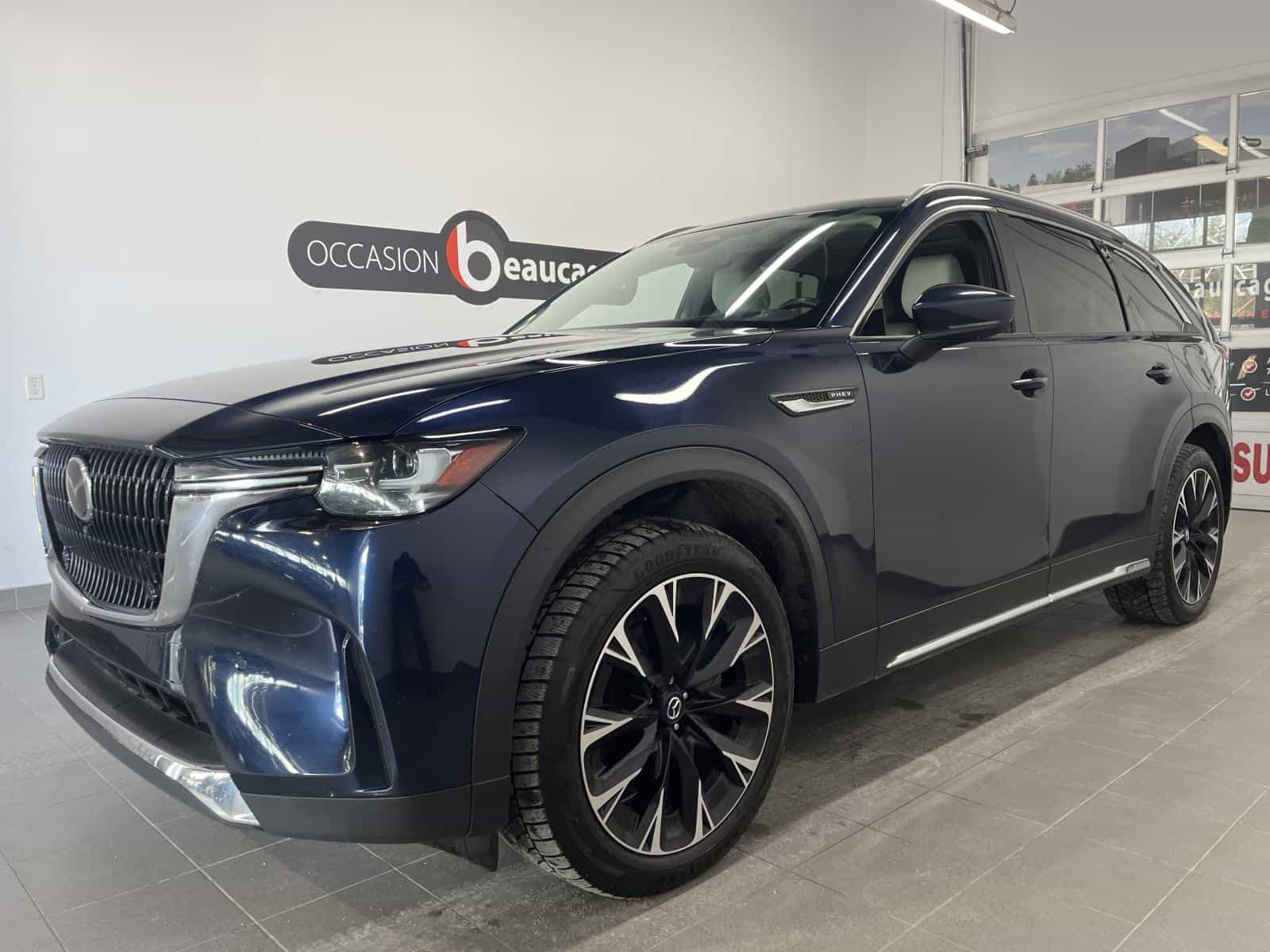 2025 Mazda CX-90 GT PHEV - Image 1
