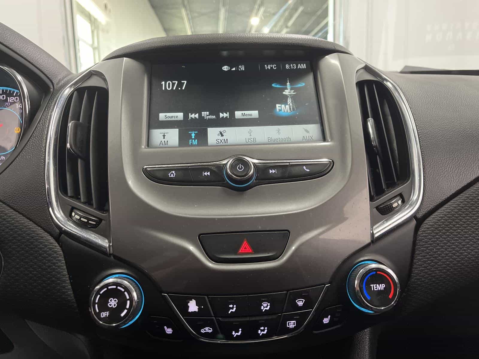 2017 Chevrolet Cruze LT - Image 15