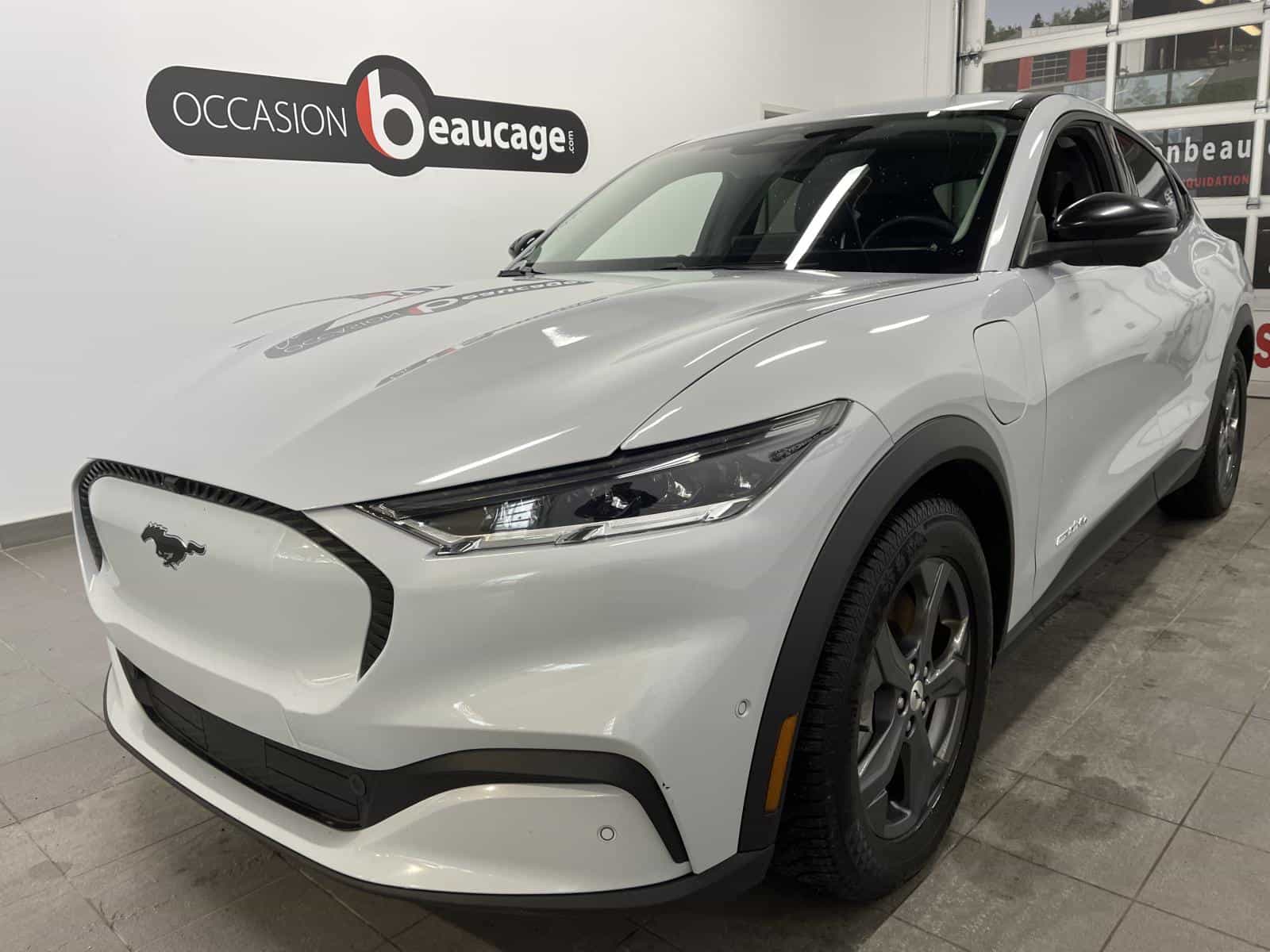 Image 1 Ford Mustang MACH-E Select 2023