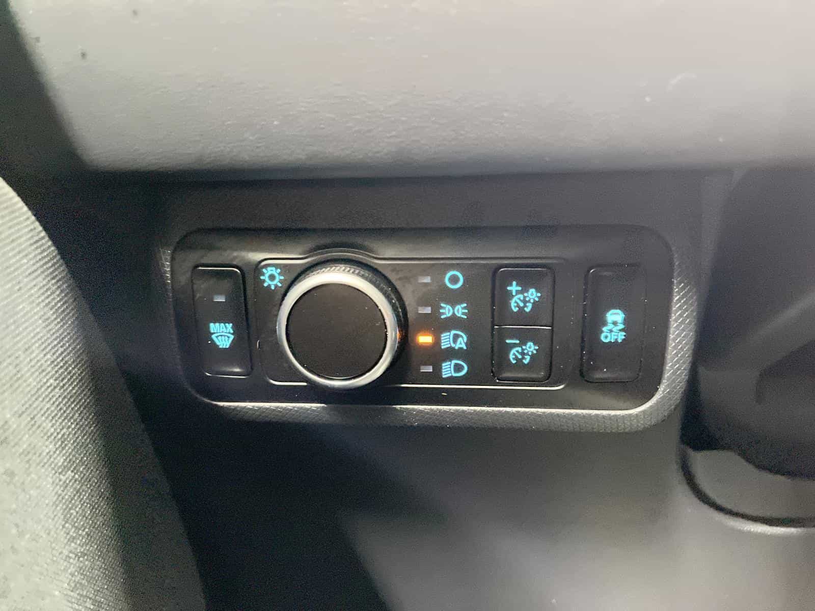 Image 13 Ford Mustang MACH-E Select 2023