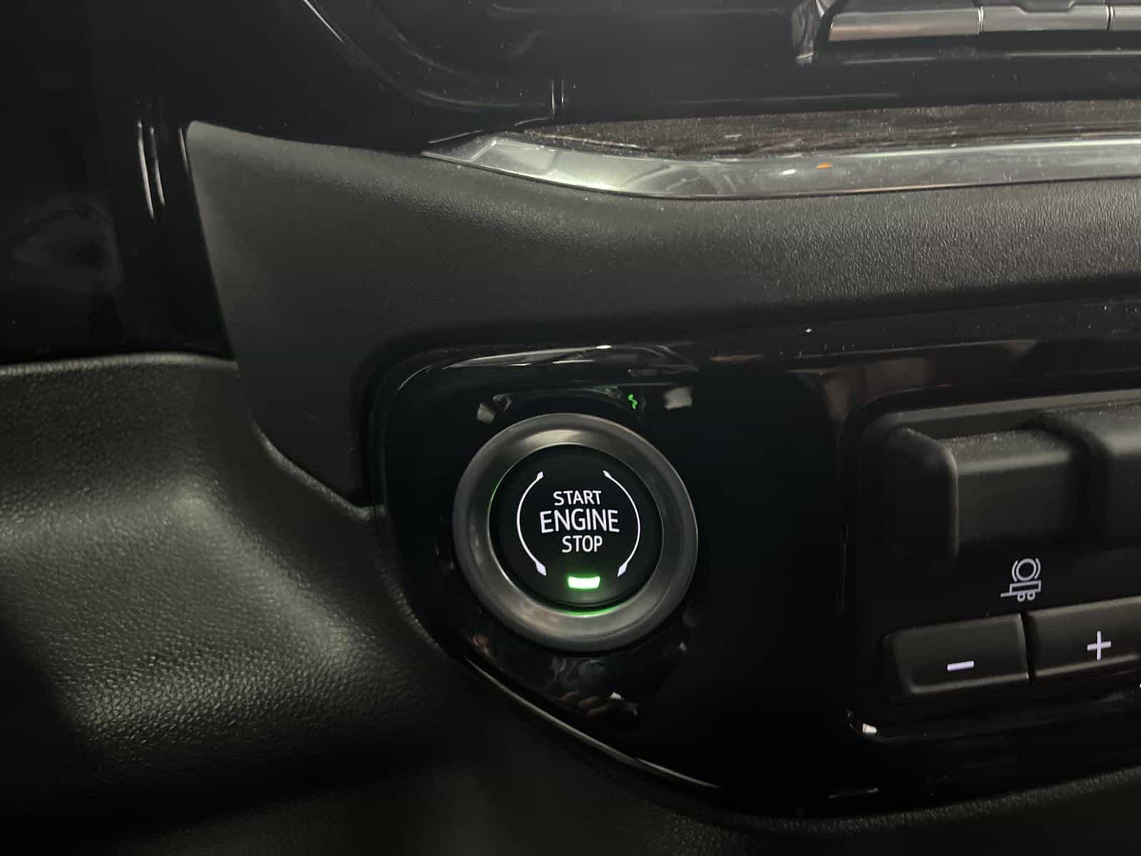 2024 GMC Sierra 1500 Elevation - Image 13