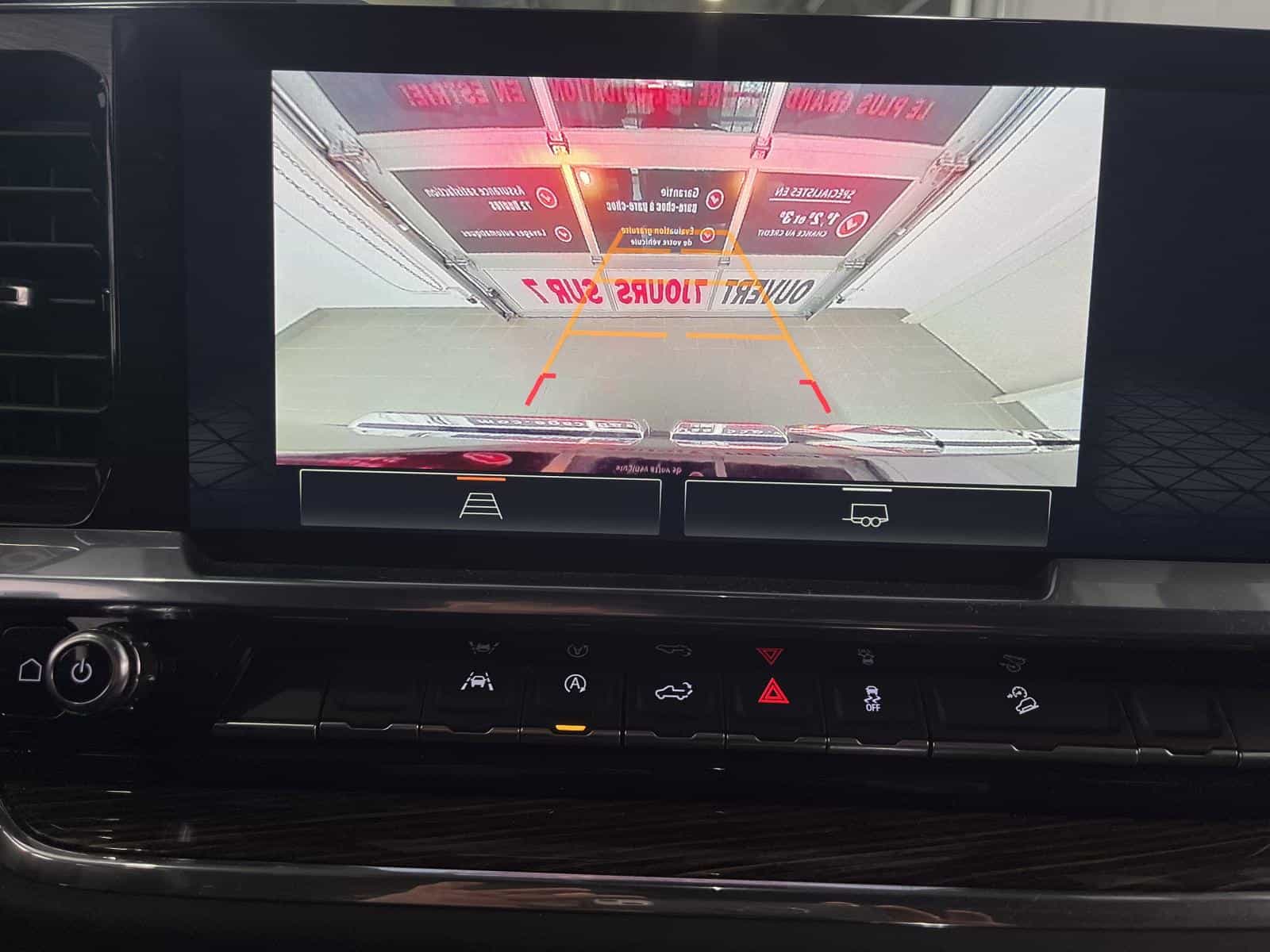 Image 20 GMC Sierra 1500 Elevation 2024